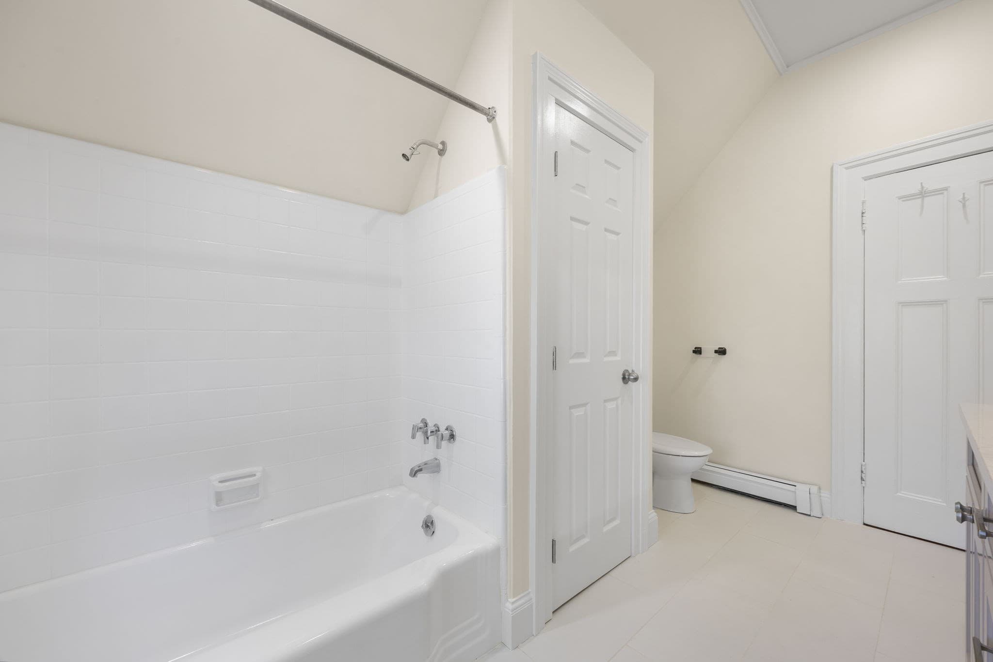 Condominium at 56 Vinton Street # 6, Melrose MA 02176, photo 8 of 33