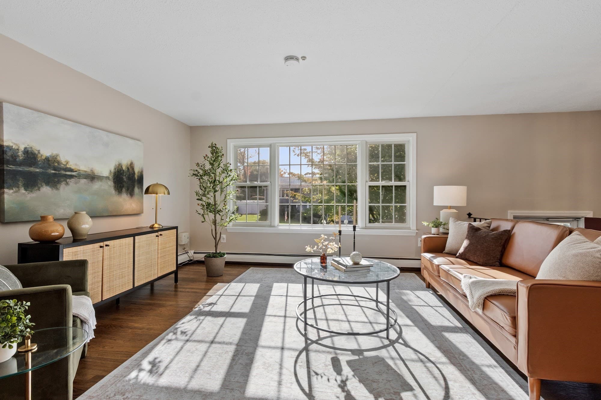 Single Family Residence at 3 Woodridge Rd, Milford MA 01757, photo 2 of 27
