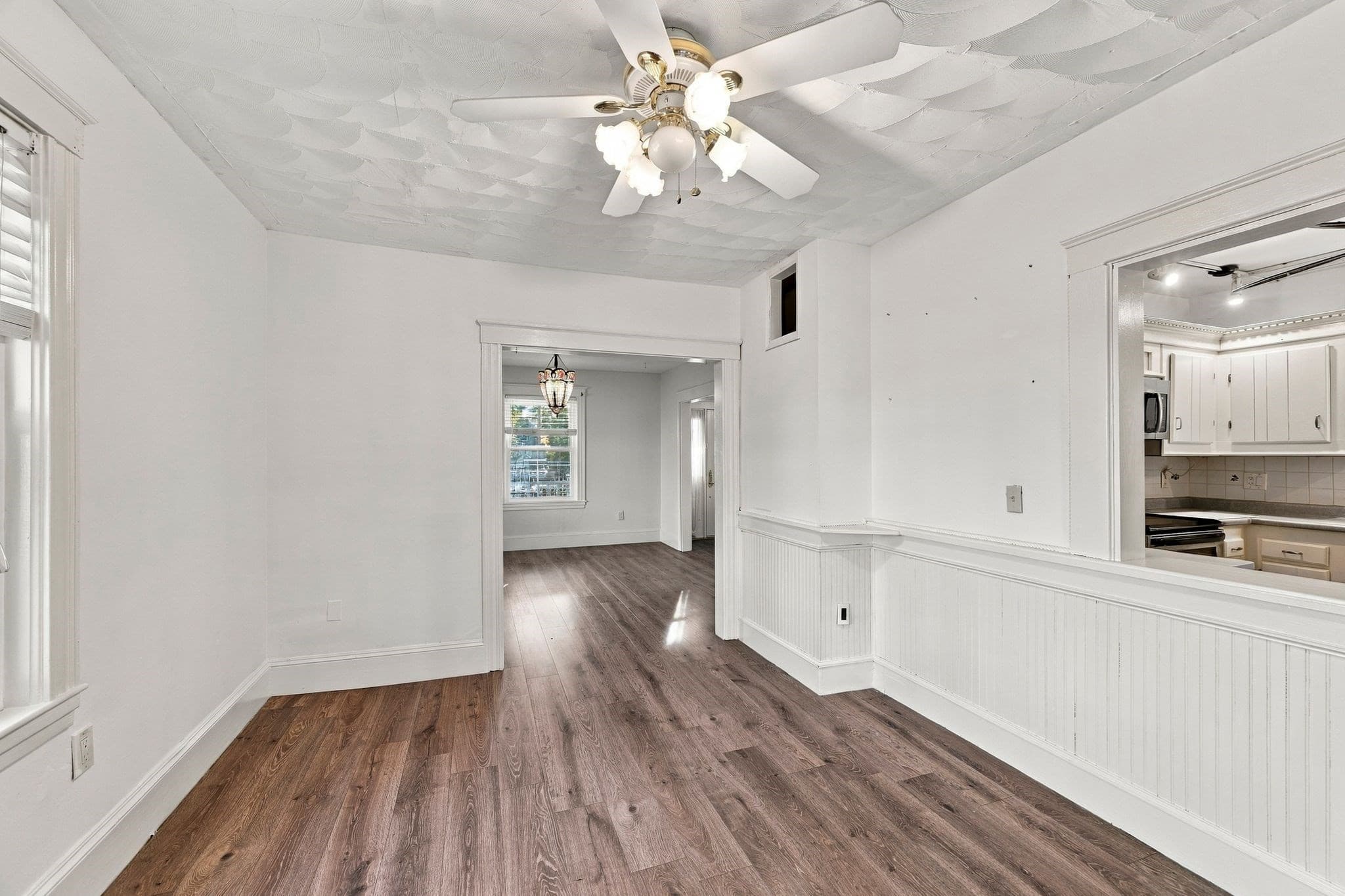 Single Family Residence at 40 Beaver St, Framingham MA 01702, photo 15 of 42
