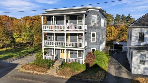 49 Abbott Street, Gardner MA 01440