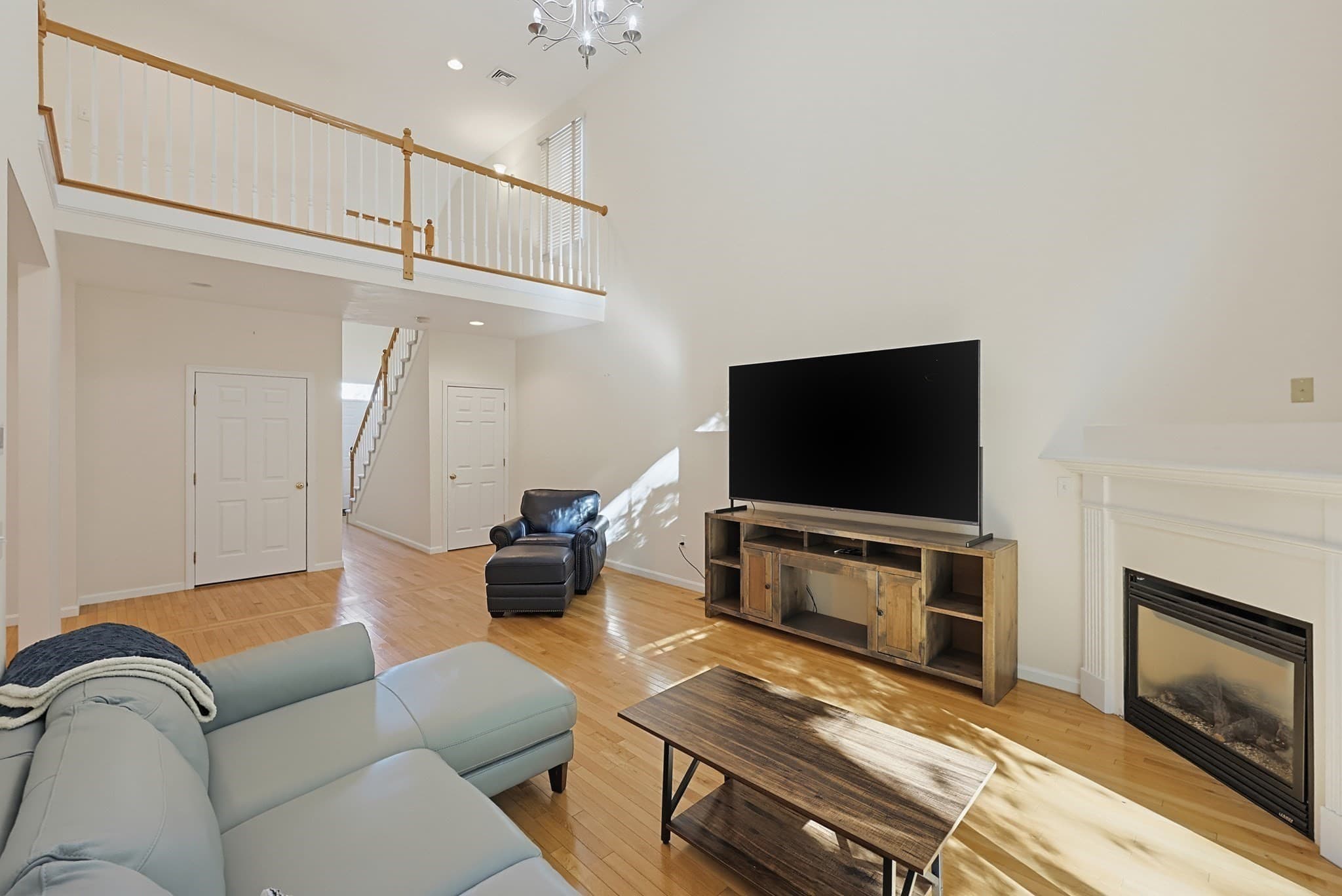 Condominium at 24 Ari's Way # 24, Milford MA 01757, photo 4 of 29