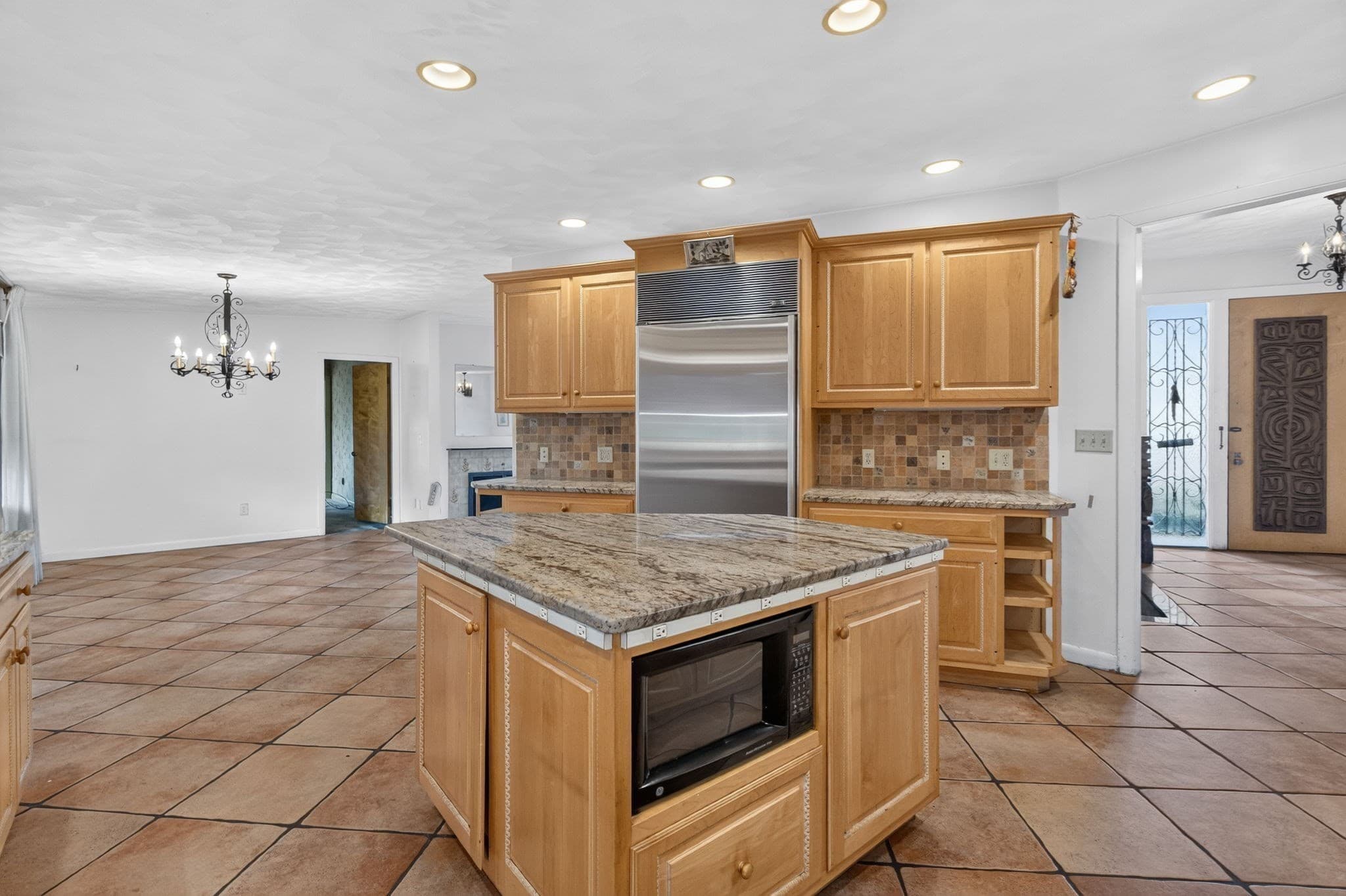 Multi Family at 120 Lynnway, Revere MA 02151, photo 5 of 27
