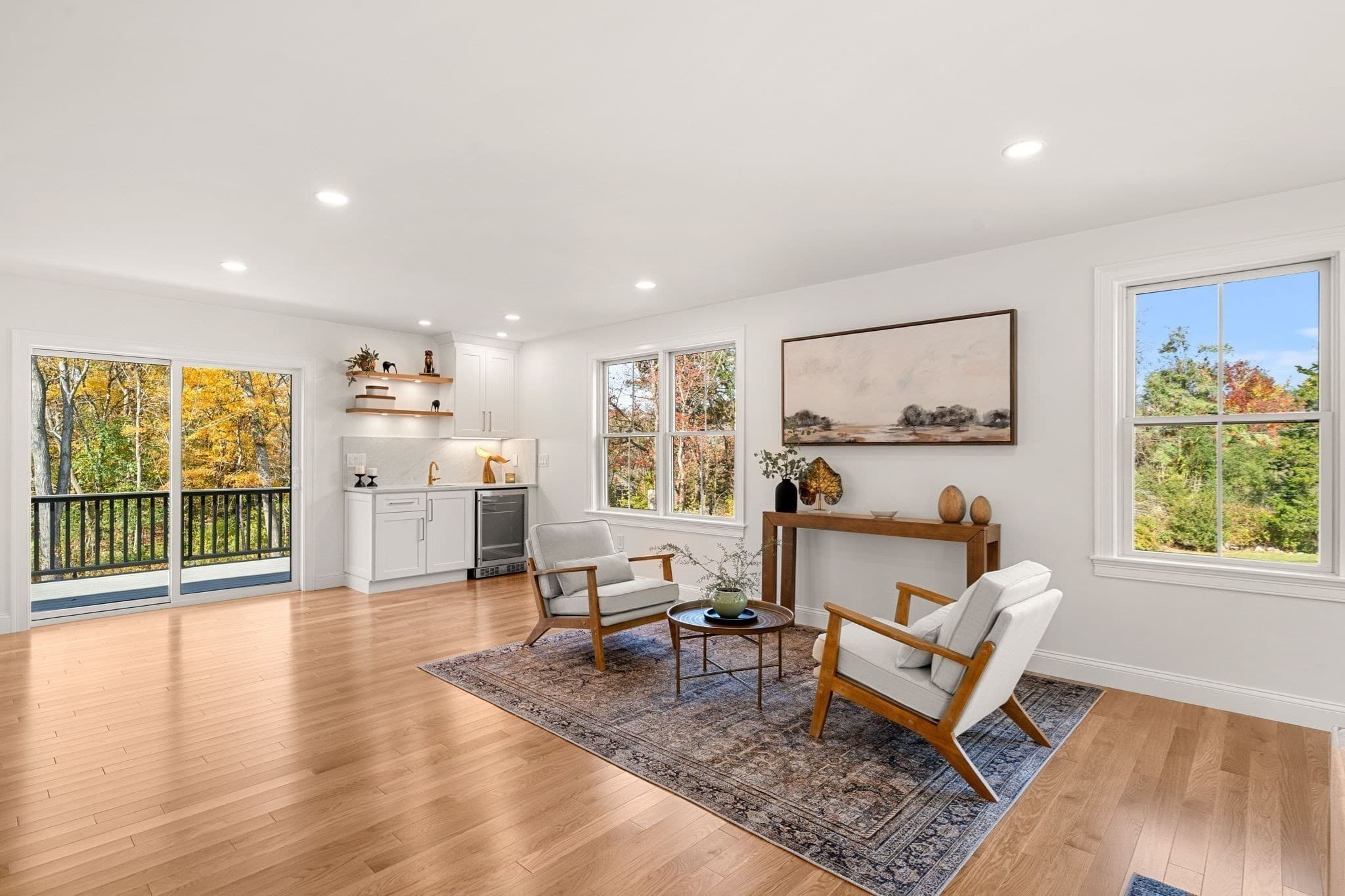 Single Family Residence at 5 Lee Avenue, Wilmington MA 01887, photo 9 of 41