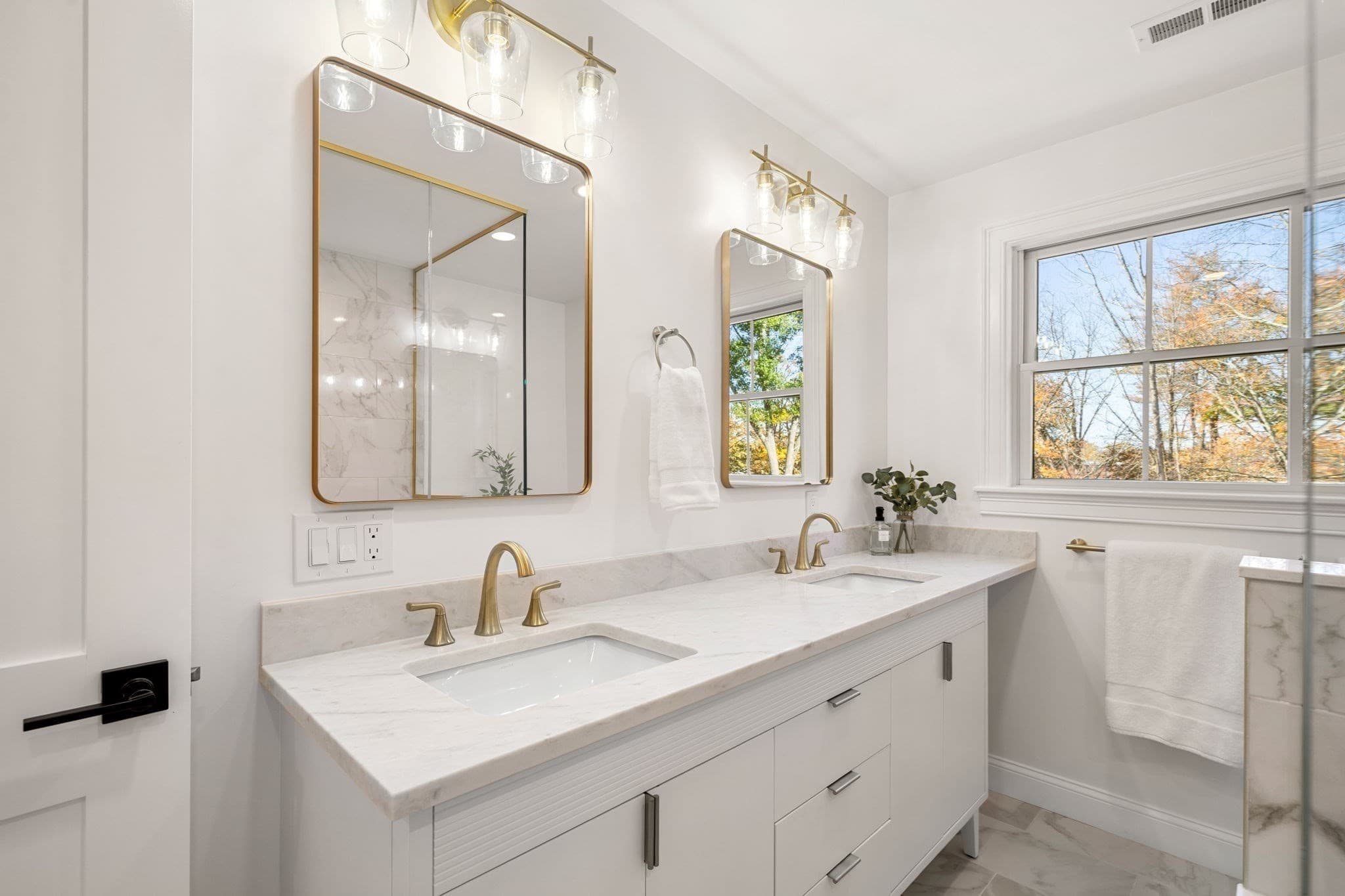 Single Family Residence at 5 Lee Avenue, Wilmington MA 01887, photo 18 of 41