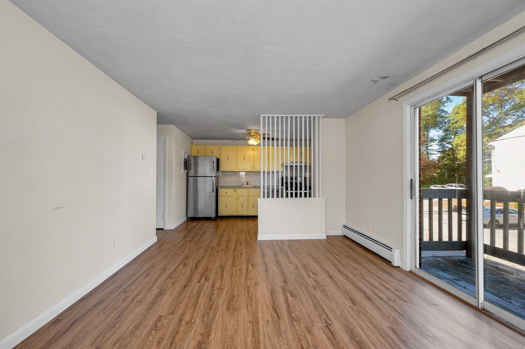 Condominium at 270 Main St # 14, North Reading MA 01864, photo 6 of 20