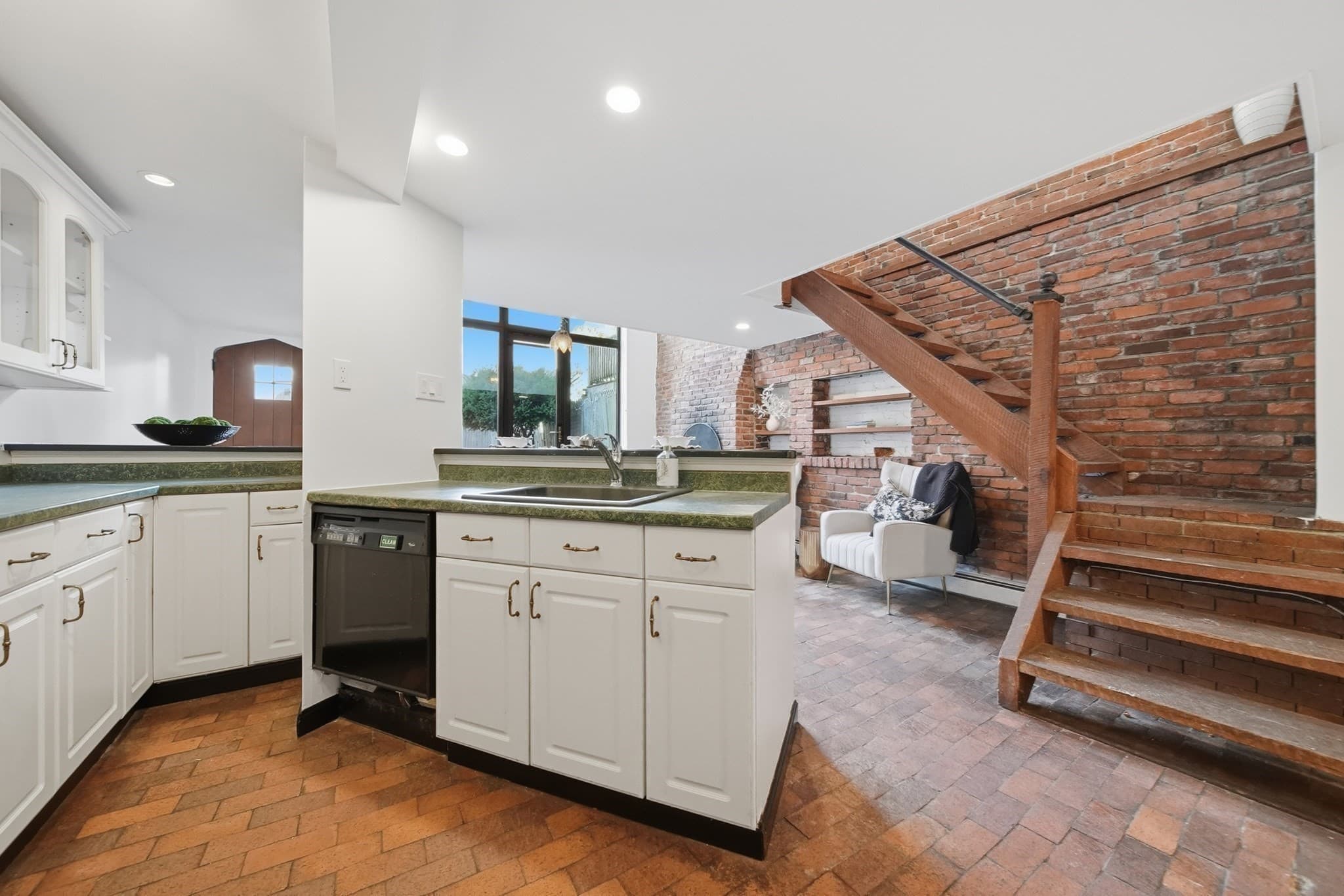 Single Family Residence at 3 Medford St, Chelsea MA 02150, photo 12 of 38