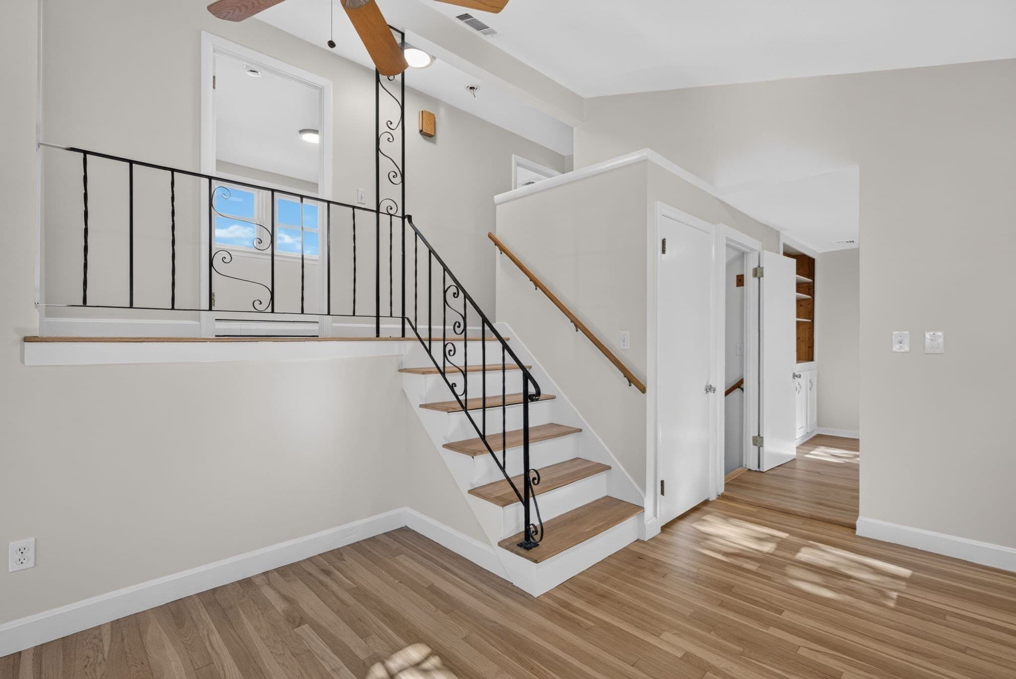 Single Family Residence at 79 Bonney St, Brockton MA 02302, photo 5 of 41