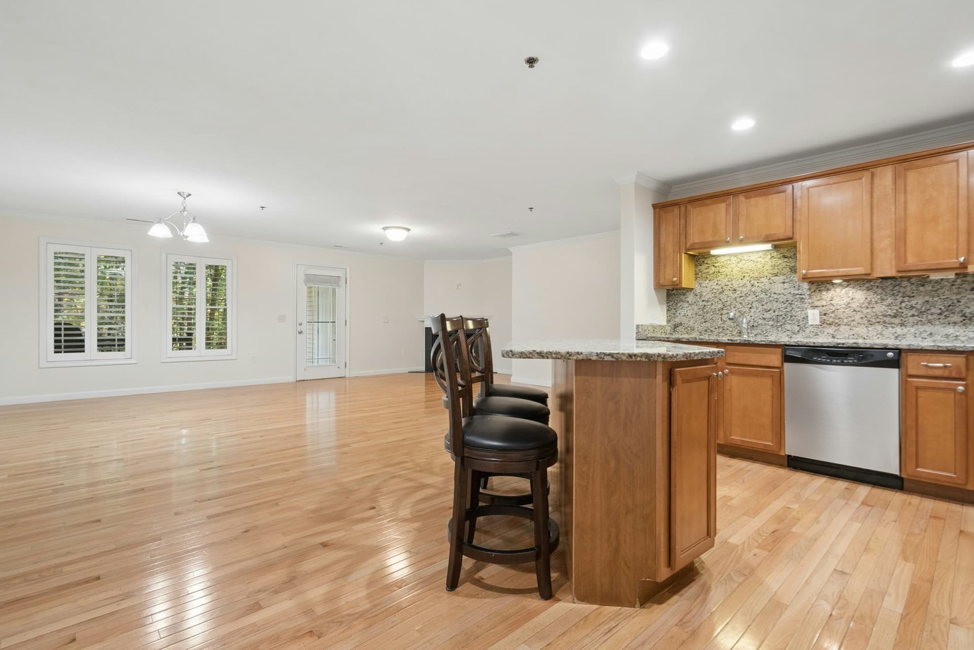 Condominium at 216 Reservoir St # 102, Holden MA 01520, photo 7 of 34