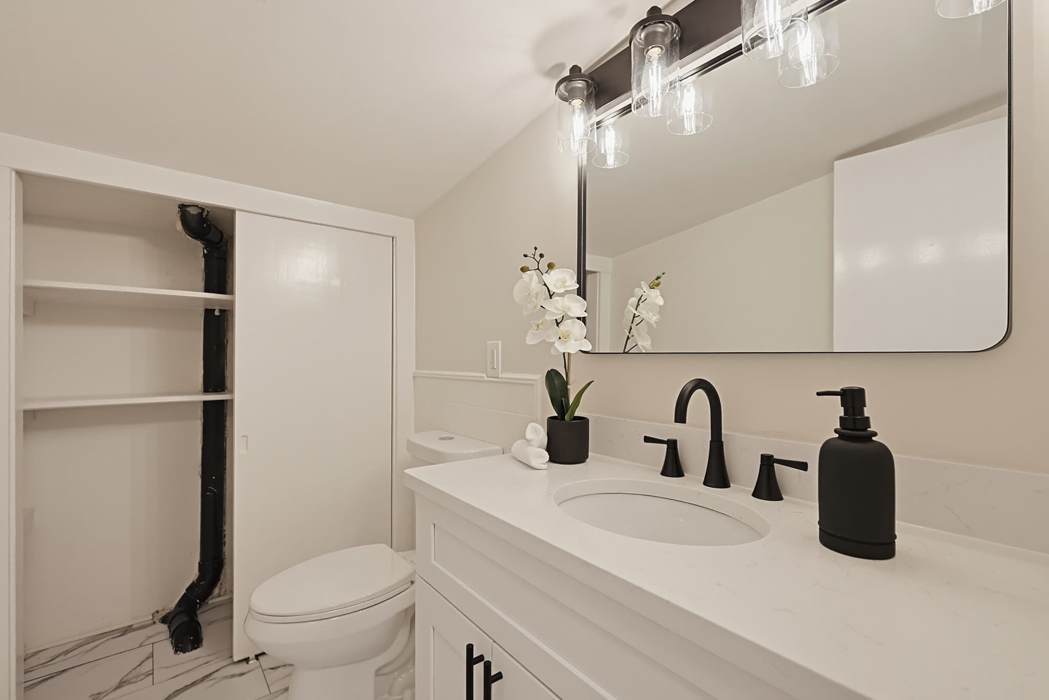 Single Family Residence at 19 Brookhaven Rd, Worcester MA 01606, photo 22 of 36