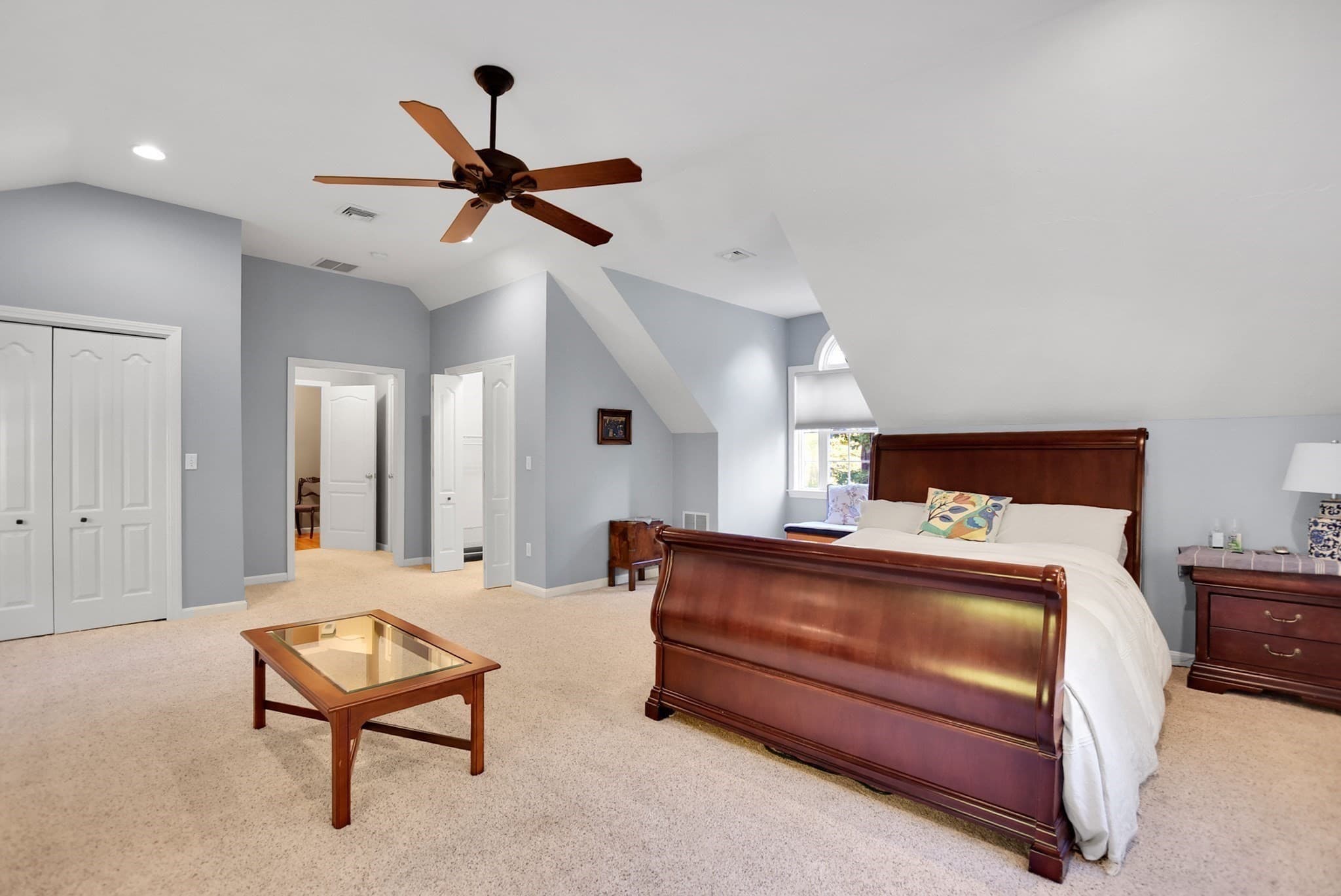 Single Family Residence at 2 Fairway View Dr, Douglas MA 01516, photo 21 of 42