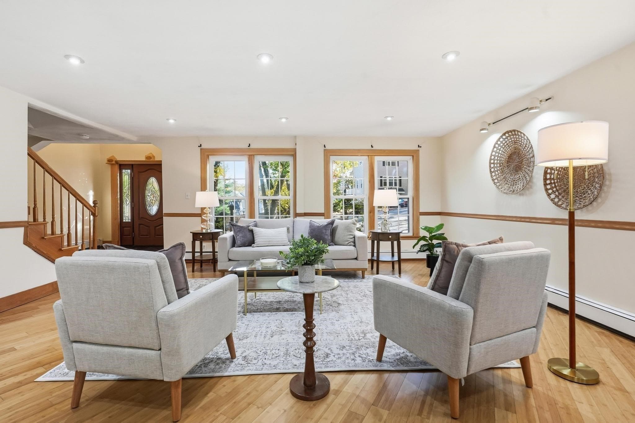 Single Family Residence at 17 Pathwood Ave, Burlington MA 01803, photo 6 of 41
