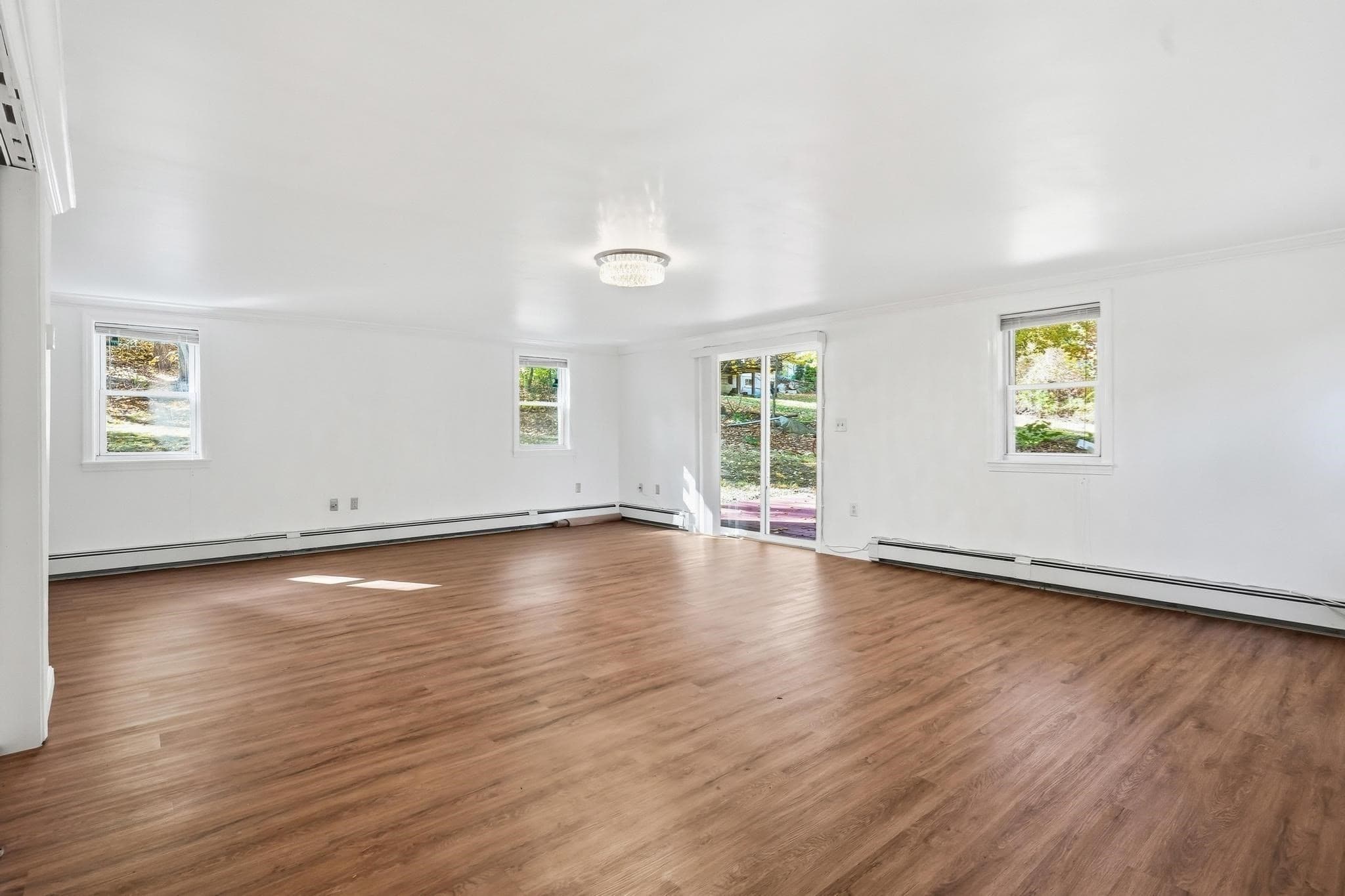 Single Family Residence at 17 Pathwood Ave, Burlington MA 01803, photo 13 of 41