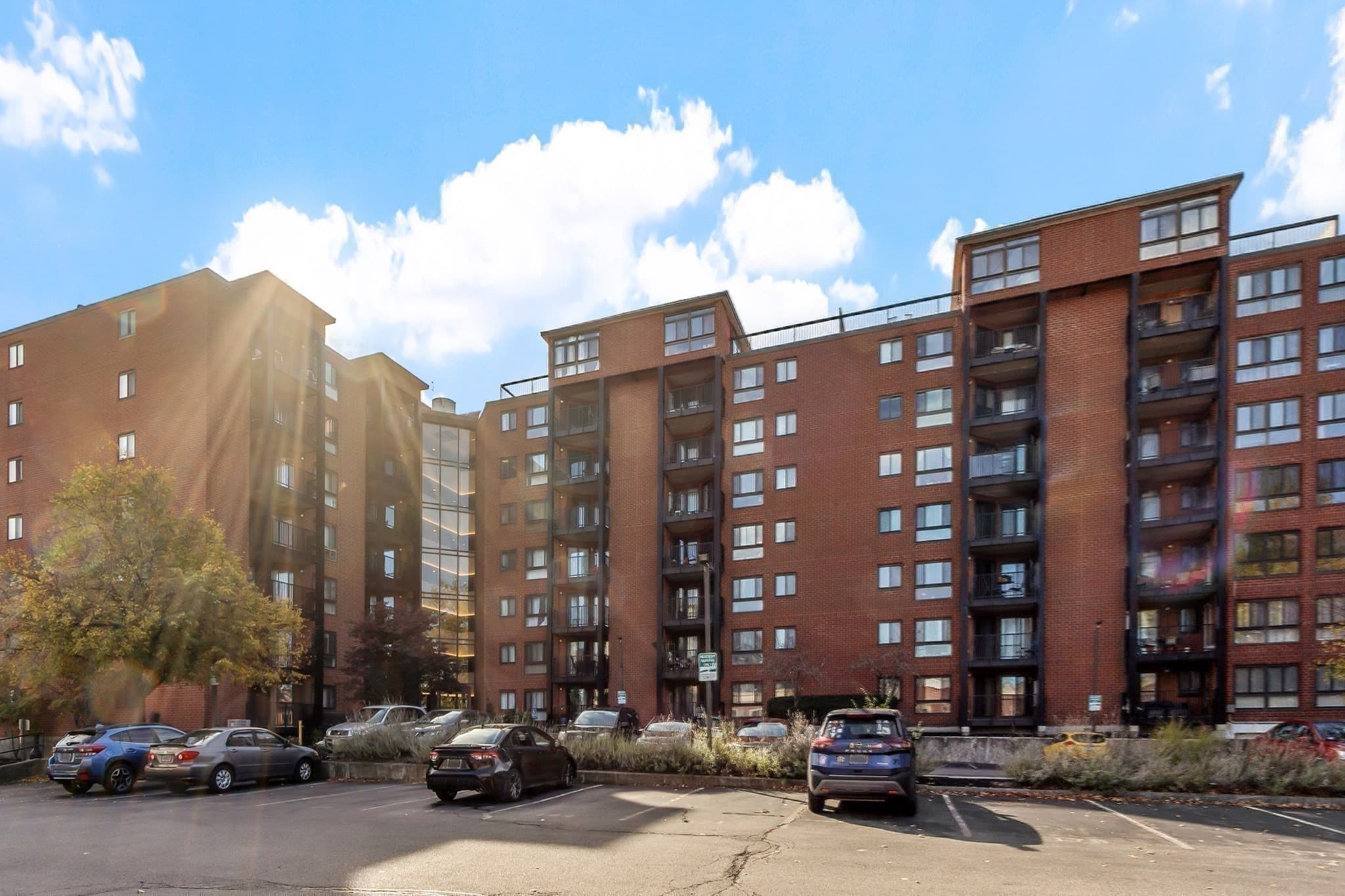 Condominium at 60 Rantoul Street # 403, Beverly MA 01915, photo 28 of 38