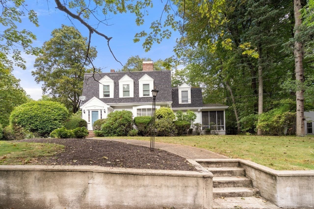 Single Family Residence at 126 Moffat Rd, Newton MA 02468, photo 23 of 23