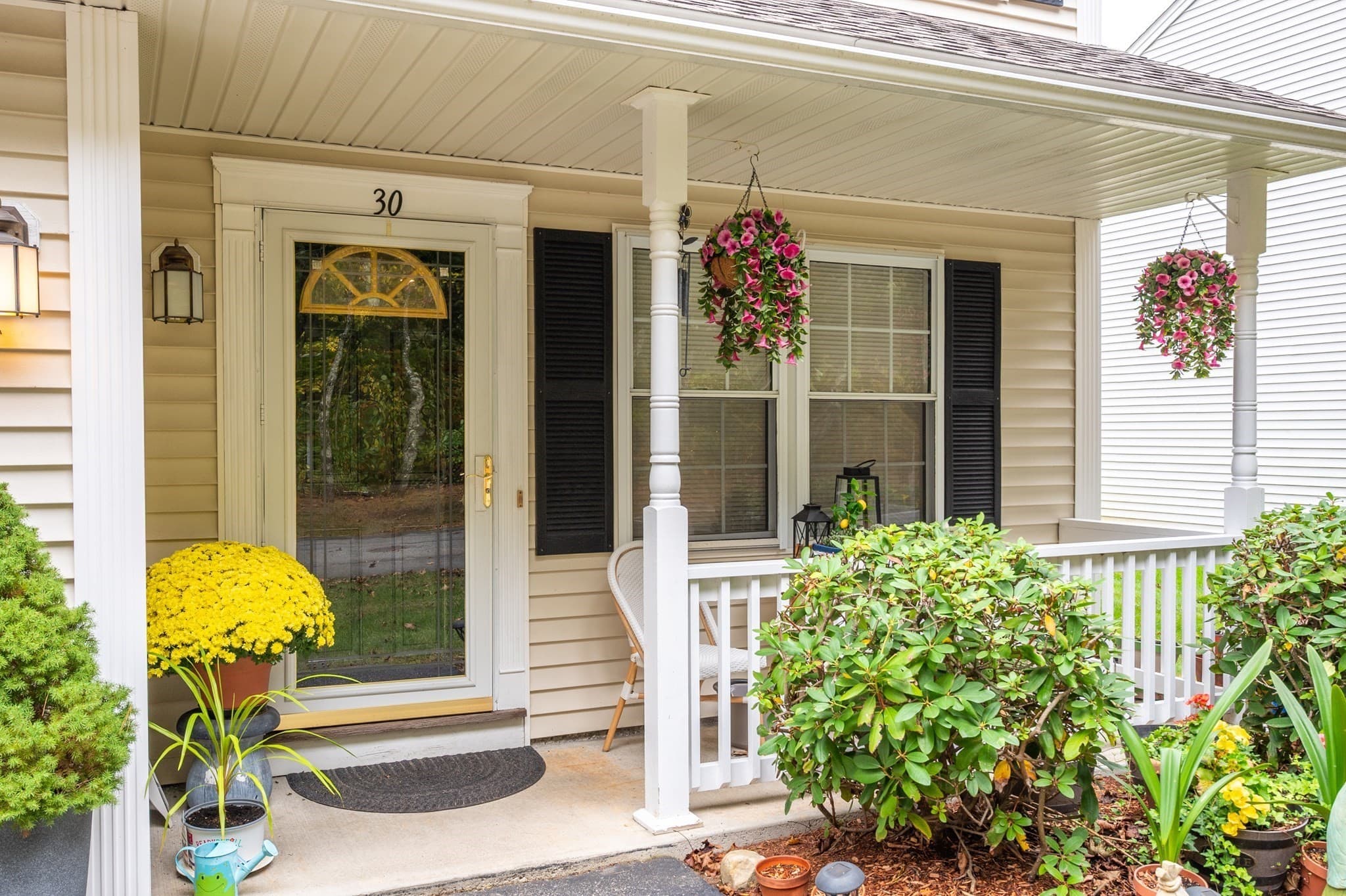 Condominium at 30 Juniper Ln # 30, Tewksbury MA 01876, photo 2 of 20