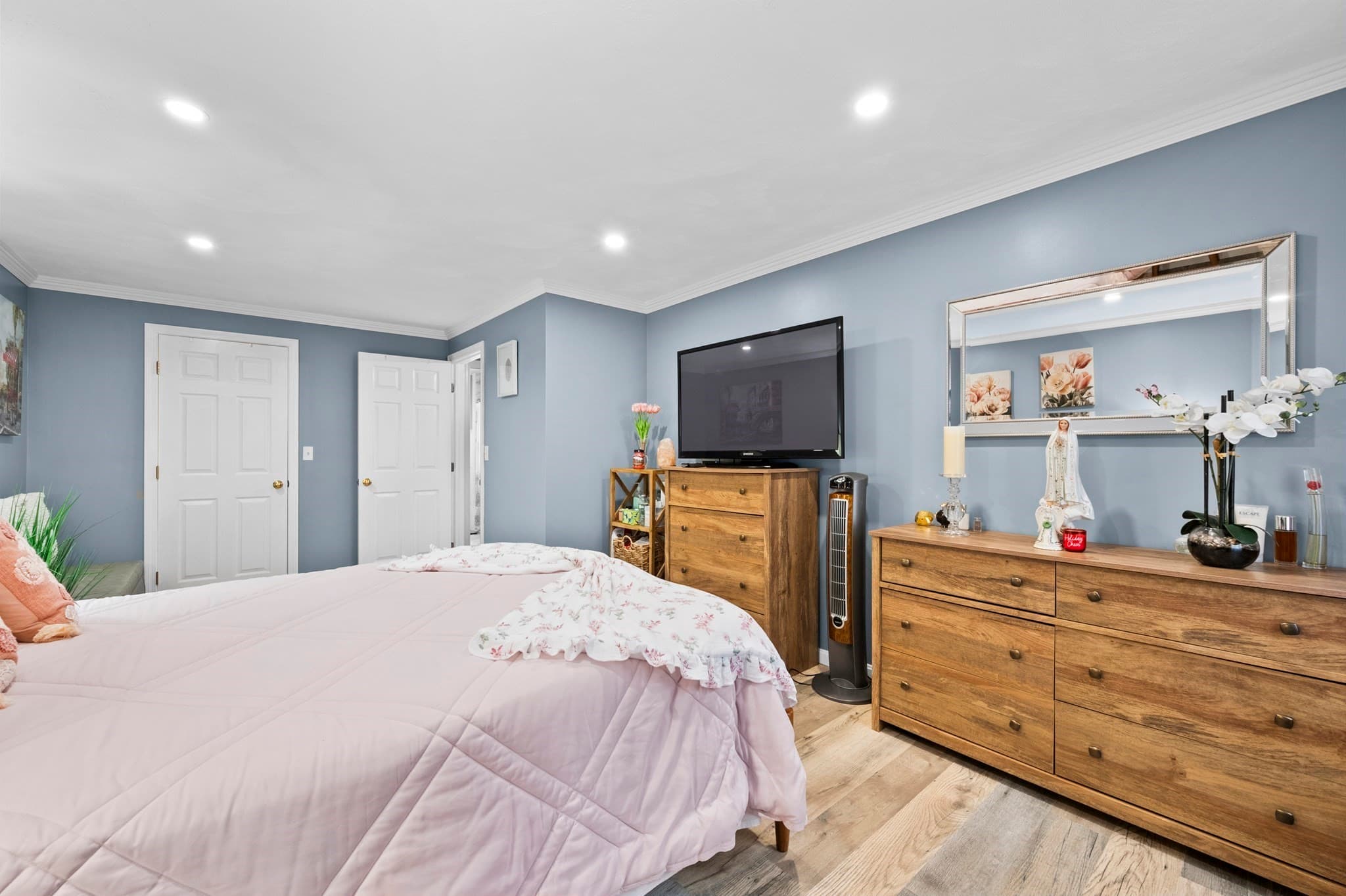 Condominium at 30 Juniper Ln # 30, Tewksbury MA 01876, photo 16 of 20