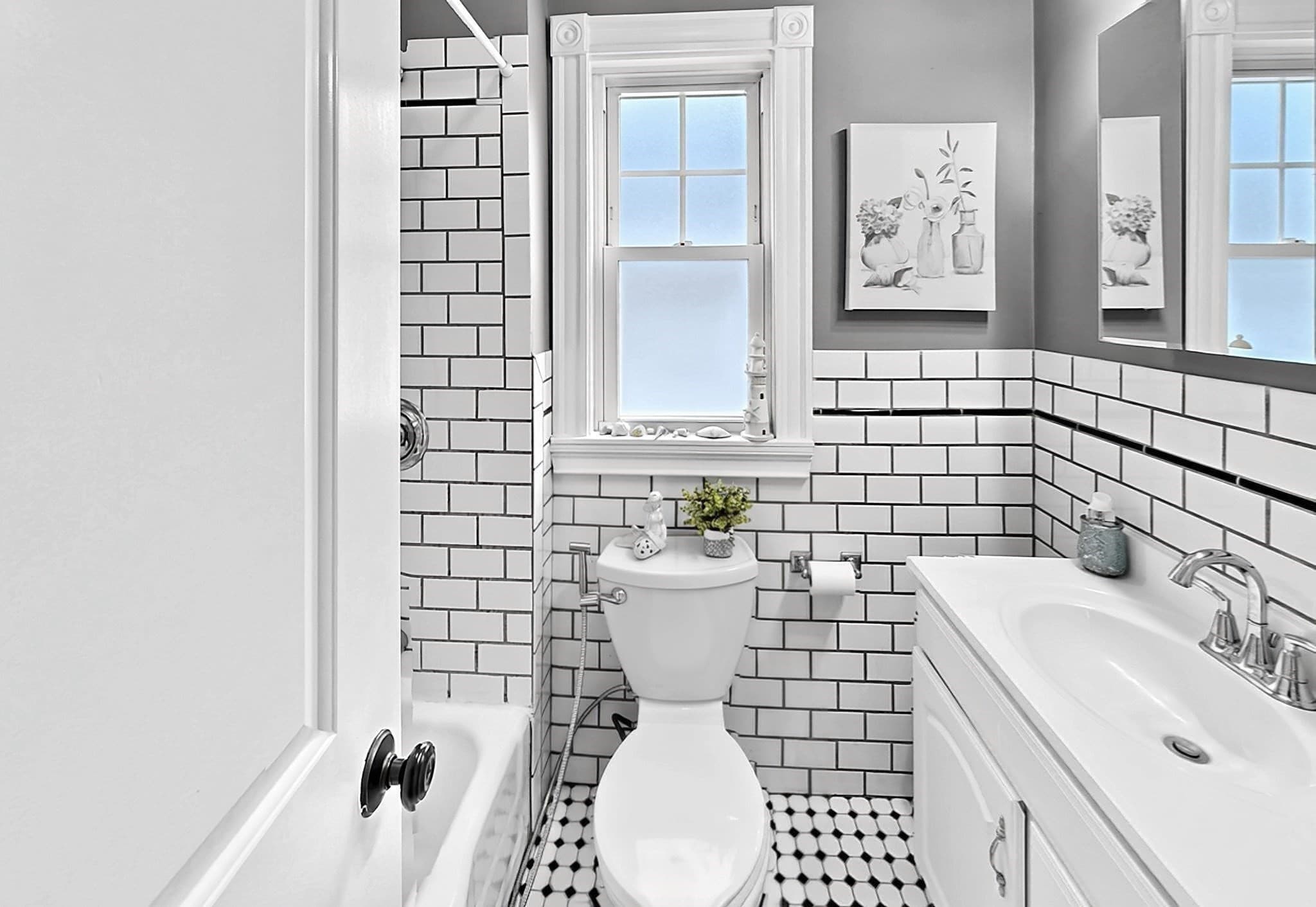 Single Family Residence at 316 Bowdoin St, Winthrop MA 02152, photo 17 of 29
