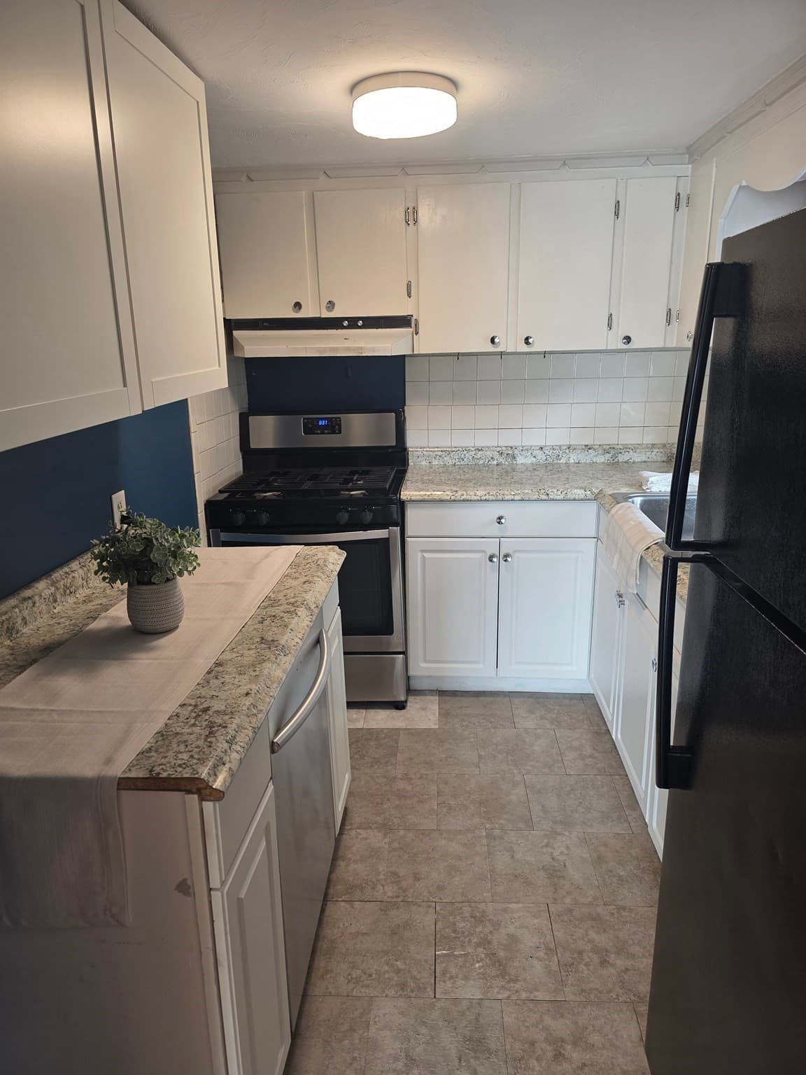 Single Family Residence at 9 Sheila Rd, Pembroke MA 02359, photo 14 of 39