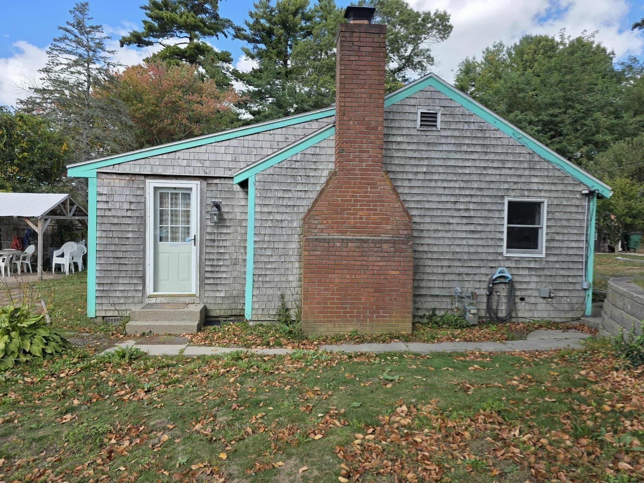 Single Family Residence at 9 Sheila Rd, Pembroke MA 02359, photo 4 of 39