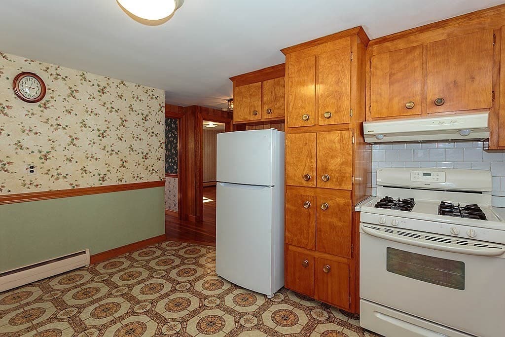 Single Family Residence at 759 Beechmont Street, Boston MA 02136, photo 13 of 31