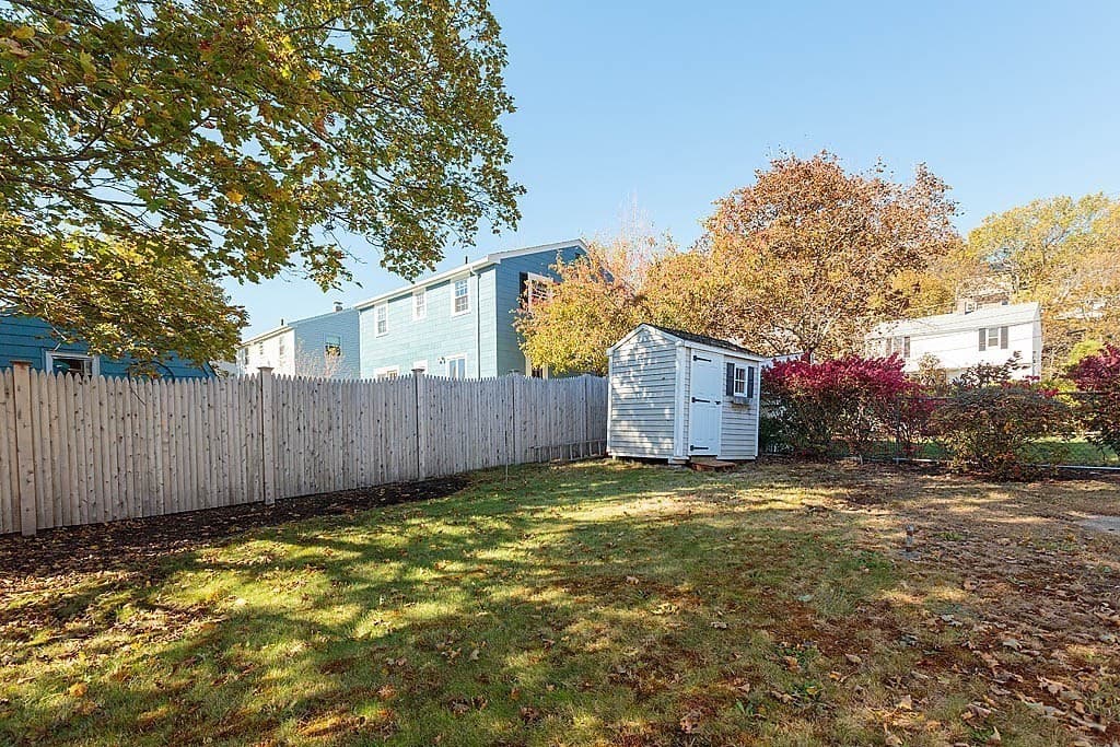 Single Family Residence at 759 Beechmont Street, Boston MA 02136, photo 7 of 31
