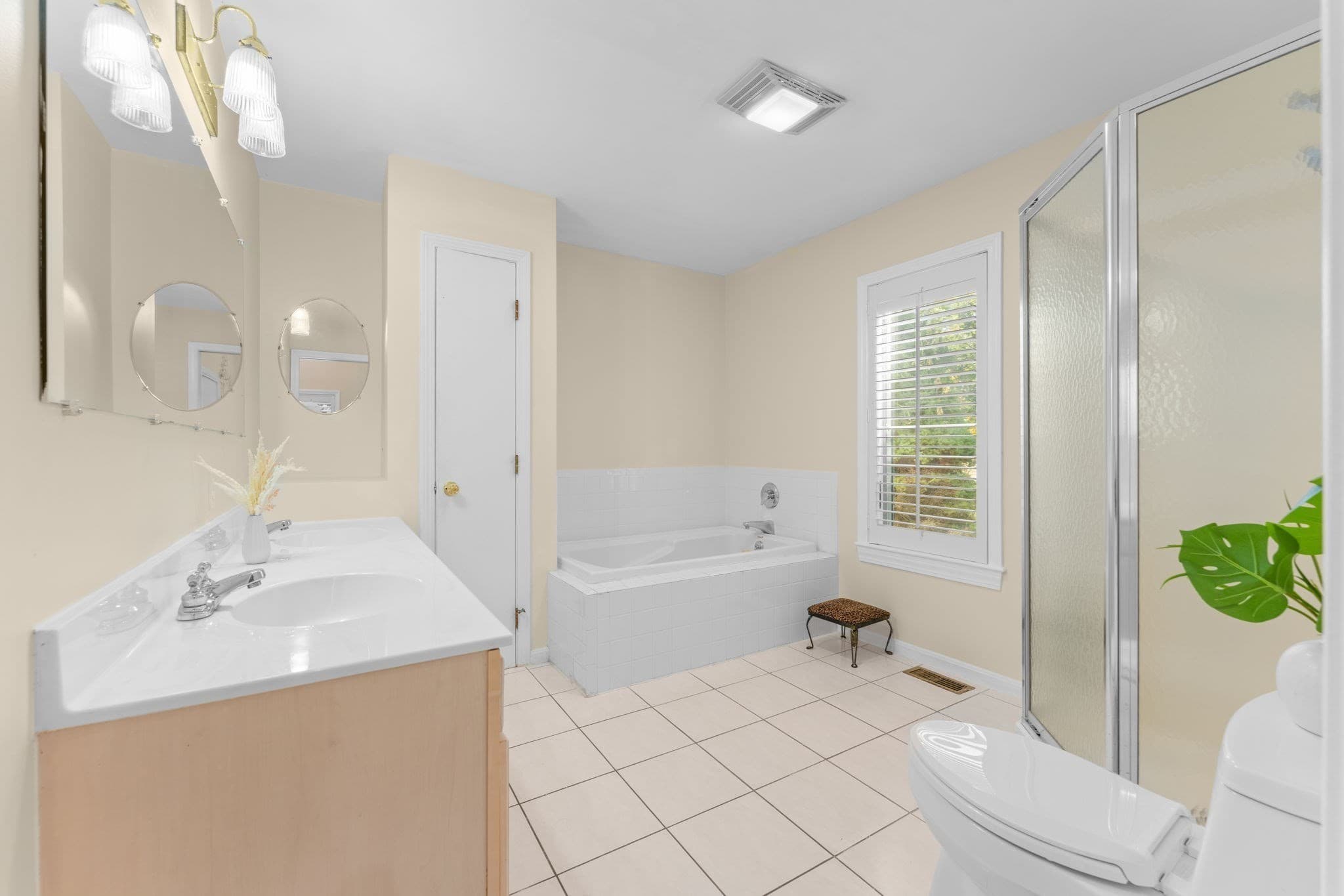 Single Family Residence at 51 Goodnow Ln, Framingham MA 01702, photo 23 of 42