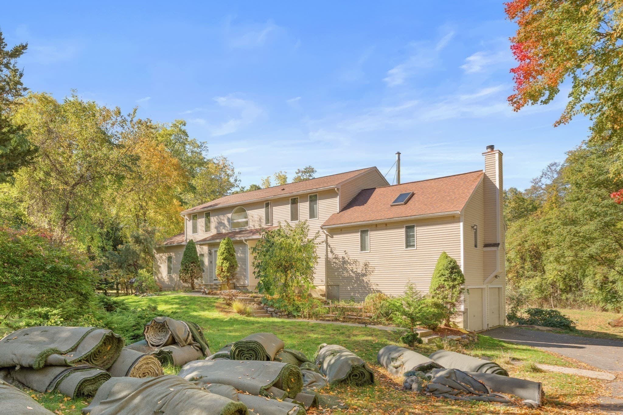 Single Family Residence at 51 Goodnow Ln, Framingham MA 01702, photo 41 of 42
