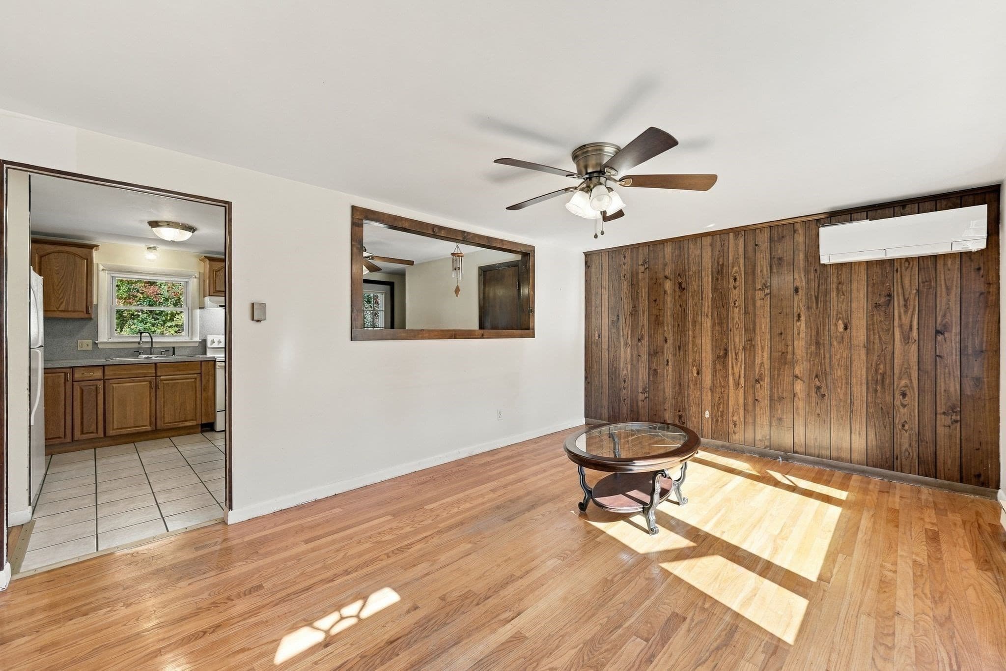 Single Family Residence at 286 Peekskill Ave, Springfield MA 01129, photo 12 of 38