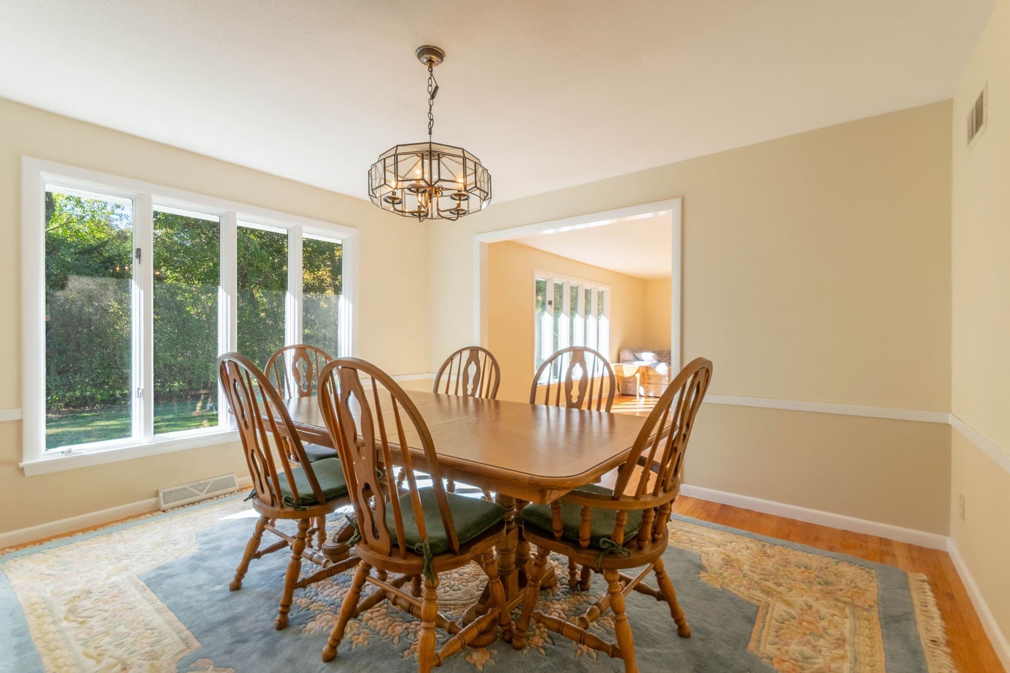 Single Family Residence at 194 Redfern Dr, Longmeadow MA 01106, photo 12 of 36