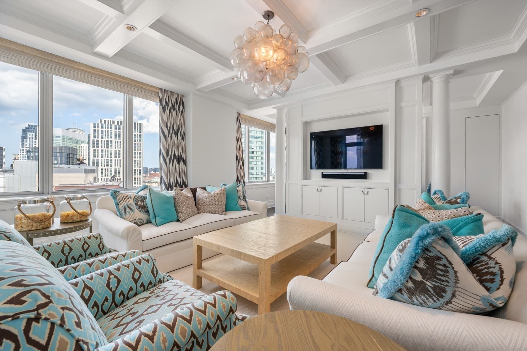 Condominium at 1 Charles Street South, Boston MA 02116, photo 2 of 25