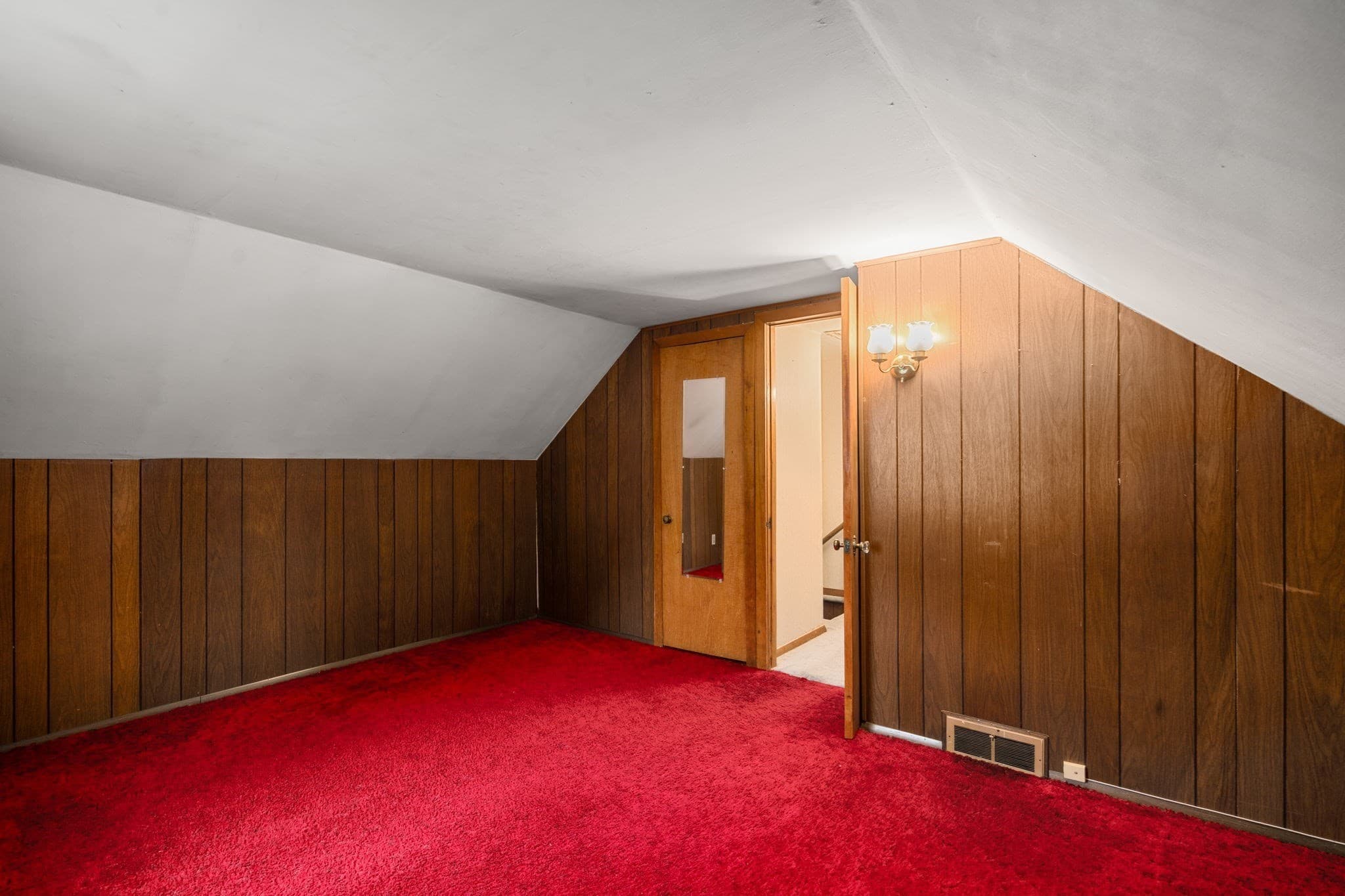 Single Family Residence at 89 Eddy St, Springfield MA 01104, photo 25 of 42