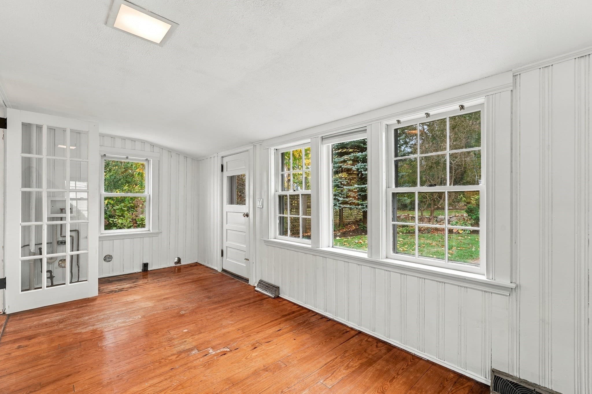 Single Family Residence at 35 Fay Rd, Scituate MA 02066, photo 10 of 23