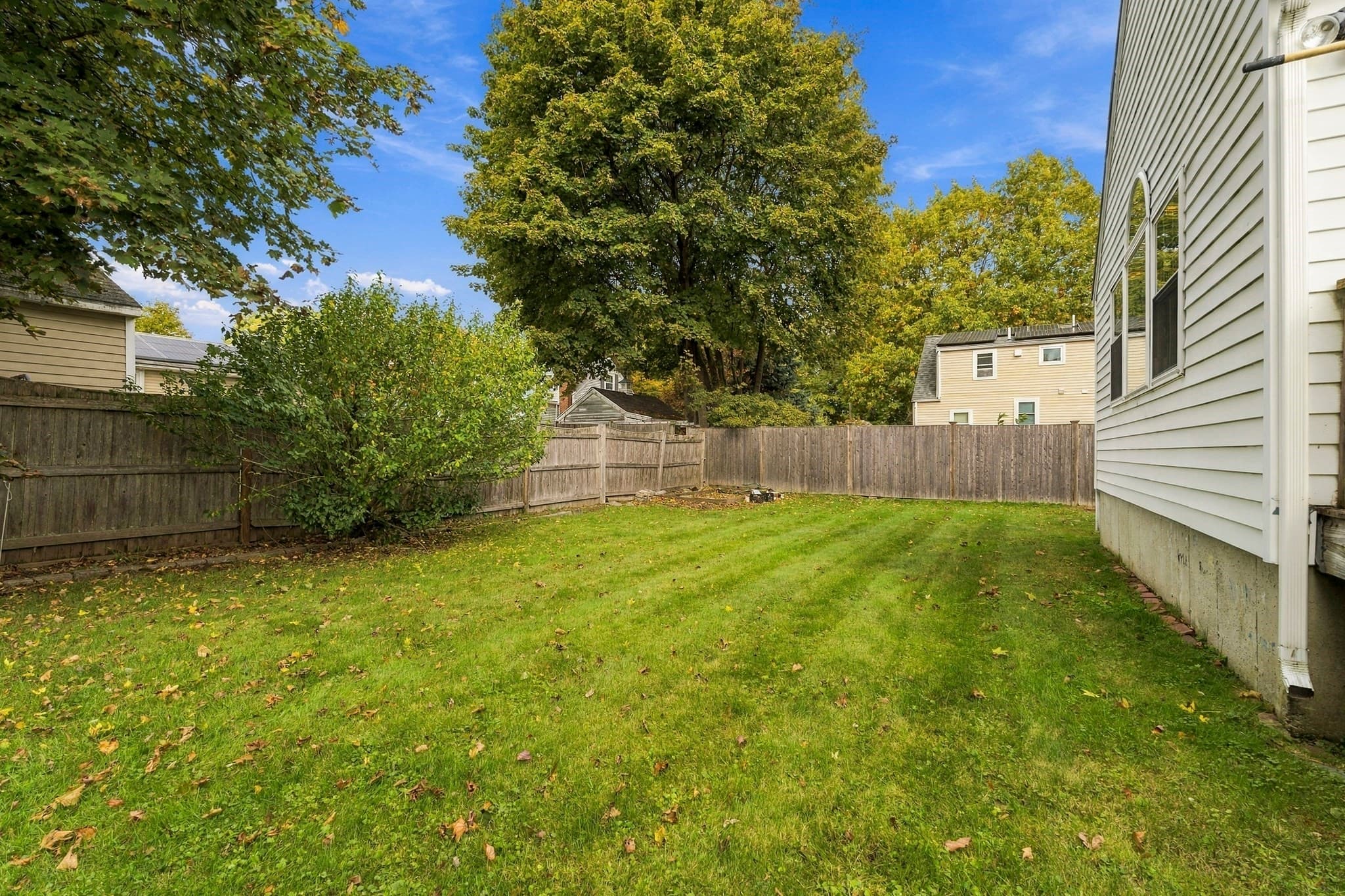 Single Family Residence at 37 Jordan St, Beverly MA 01915, photo 19 of 27