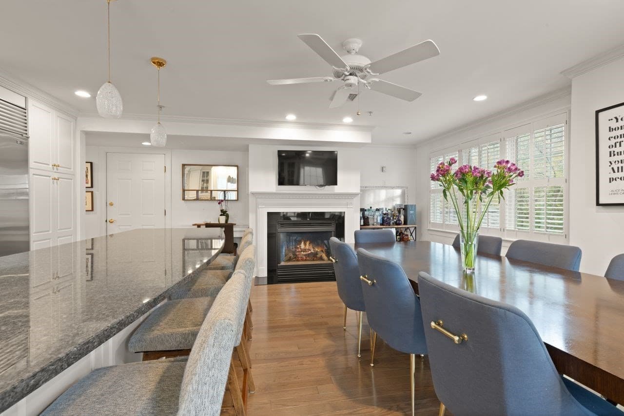 Condominium at 27C Maple St # C, Canton MA 02021, photo 14 of 38
