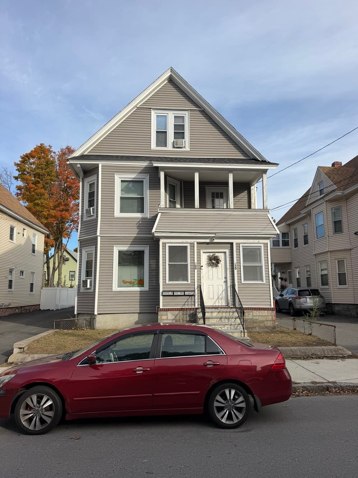 3 Family at 248-250 Bailey, Lawrence MA 01843, photo 2 of 10