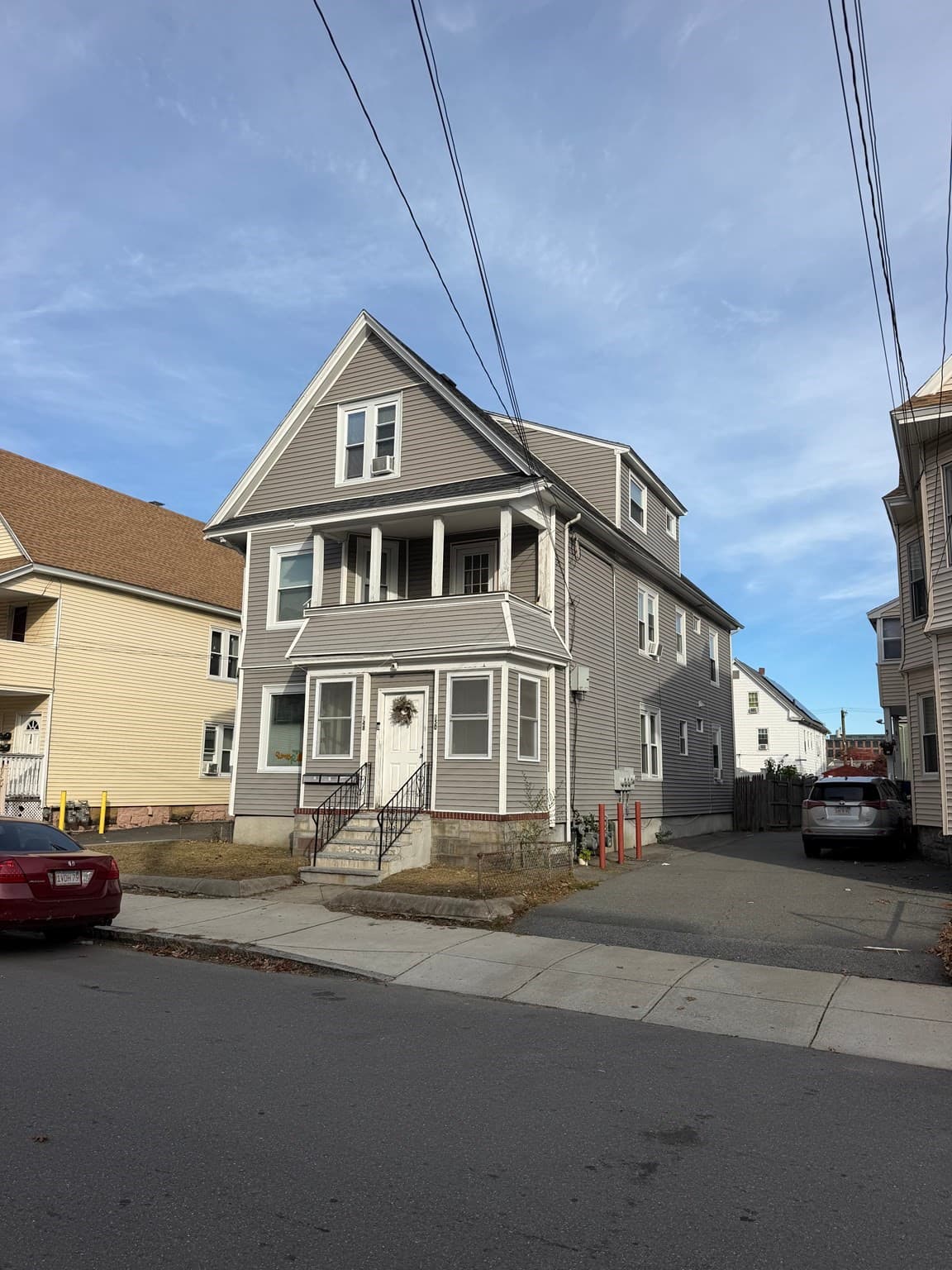 3 Family at 248-250 Bailey, Lawrence MA 01843, photo 4 of 10
