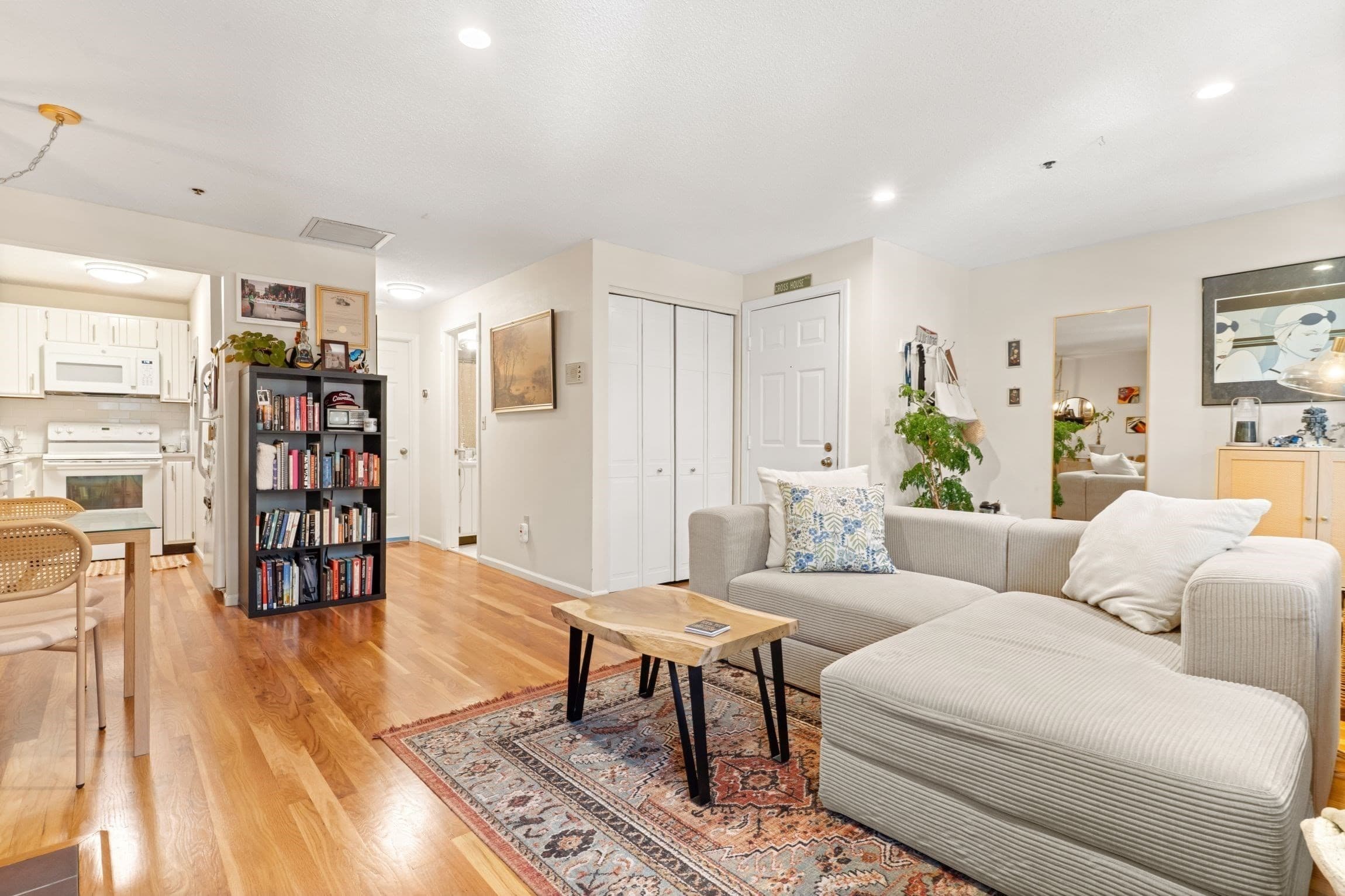Condominium at 15 Main Street # B, Boston MA 02129, photo 6 of 11