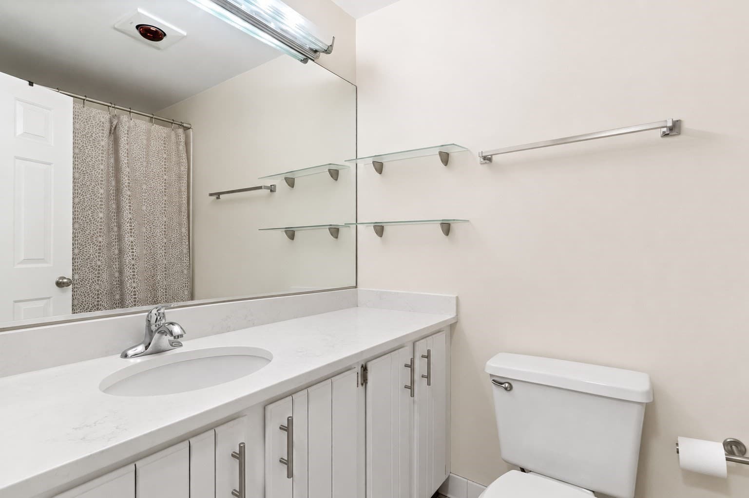 Condominium at 15 Main Street # B, Boston MA 02129, photo 10 of 11