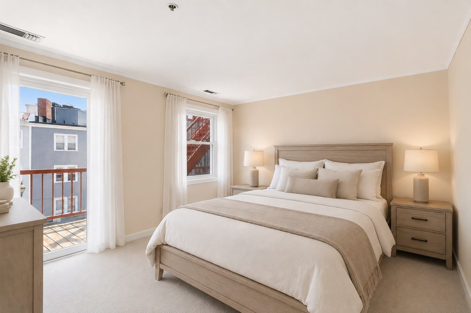 Condominium at 15 Main Street # B, Boston MA 02129, photo 8 of 11