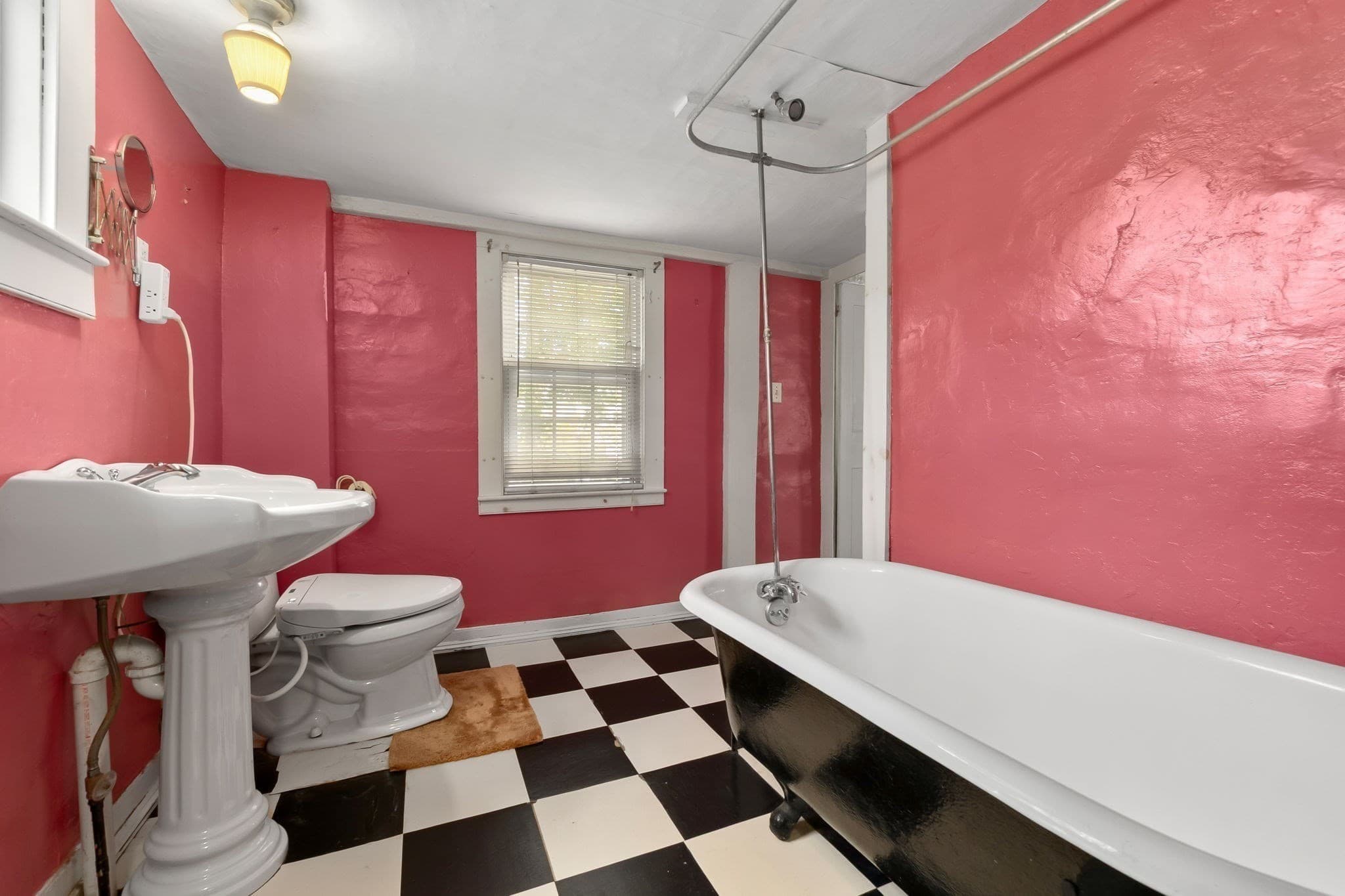 Single Family Residence at 54 Buffum Street, Salem MA 01970, photo 23 of 28