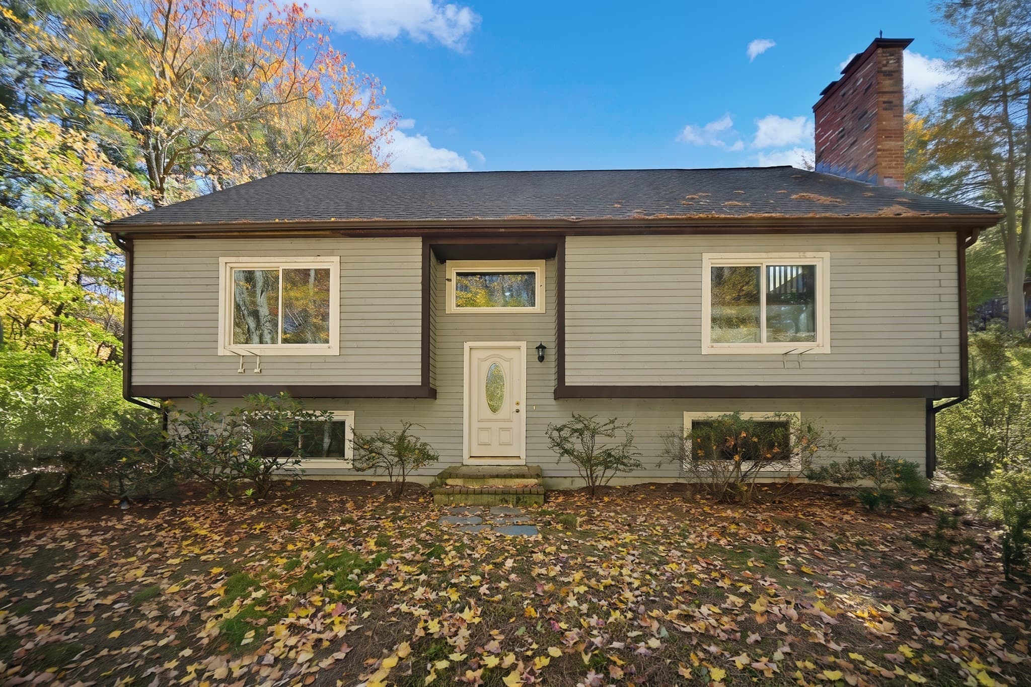 Single Family Residence at 741 Winter St., Holliston MA 01746, photo 2 of 38
