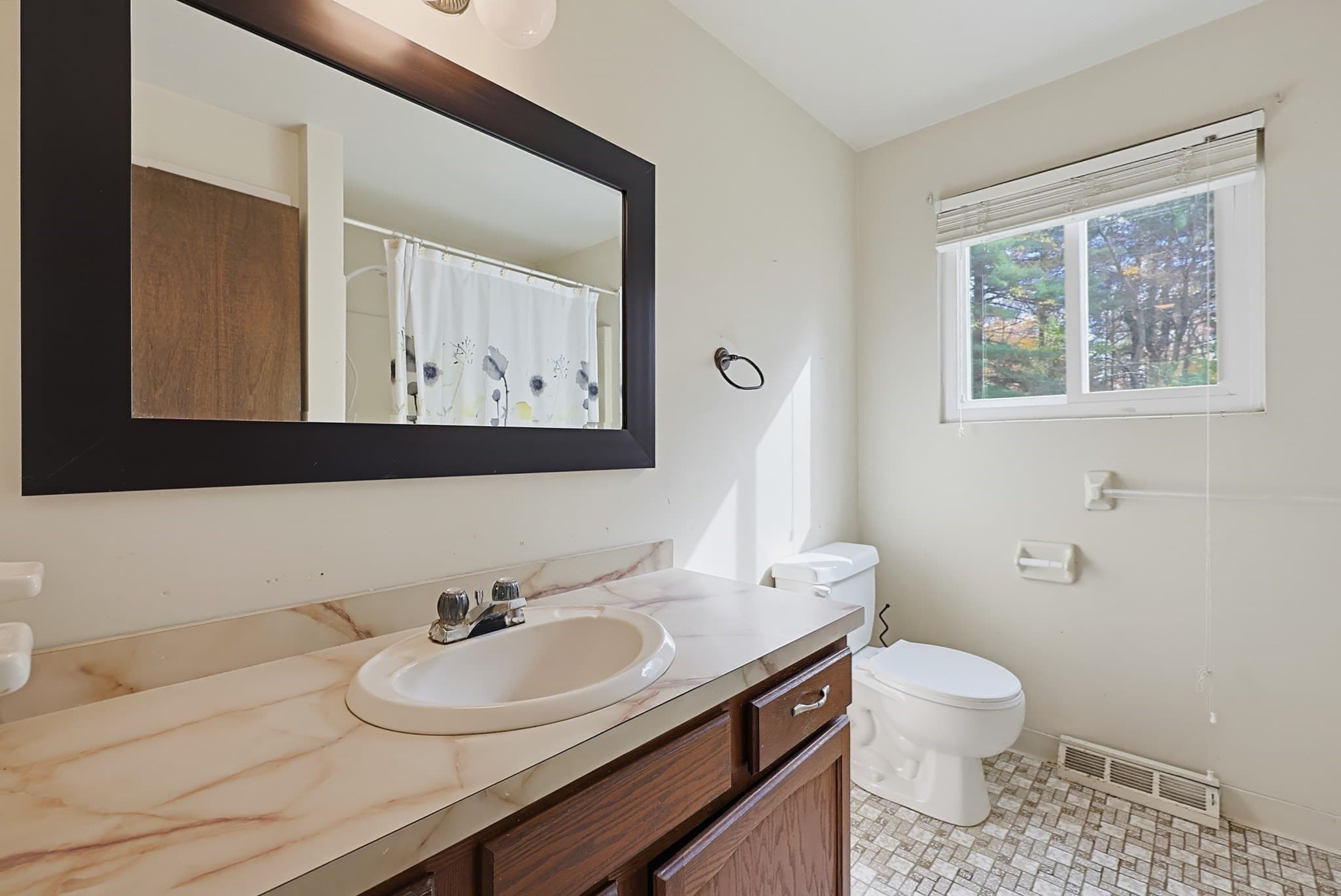 Single Family Residence at 741 Winter St., Holliston MA 01746, photo 13 of 38