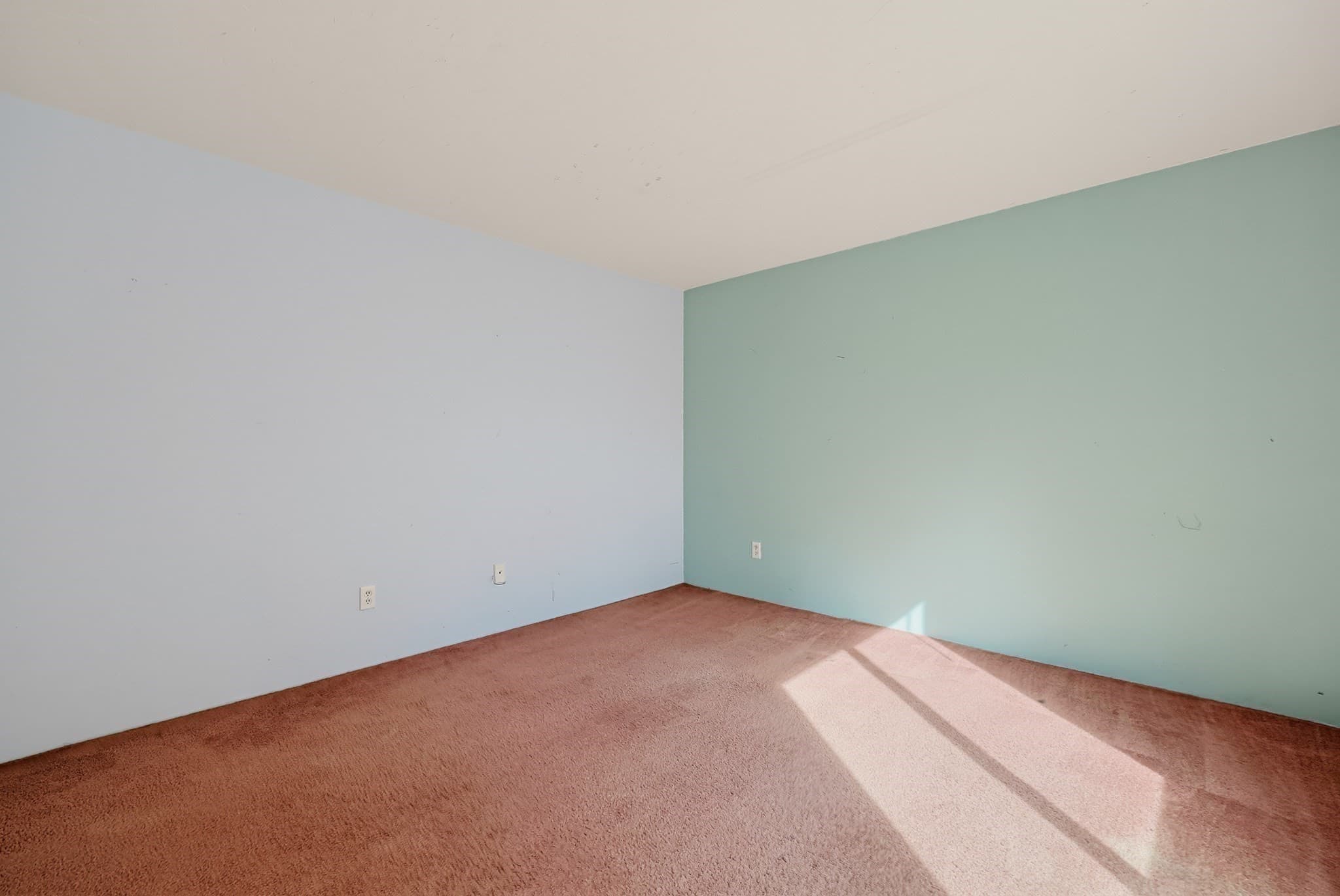 Single Family Residence at 741 Winter St., Holliston MA 01746, photo 9 of 38