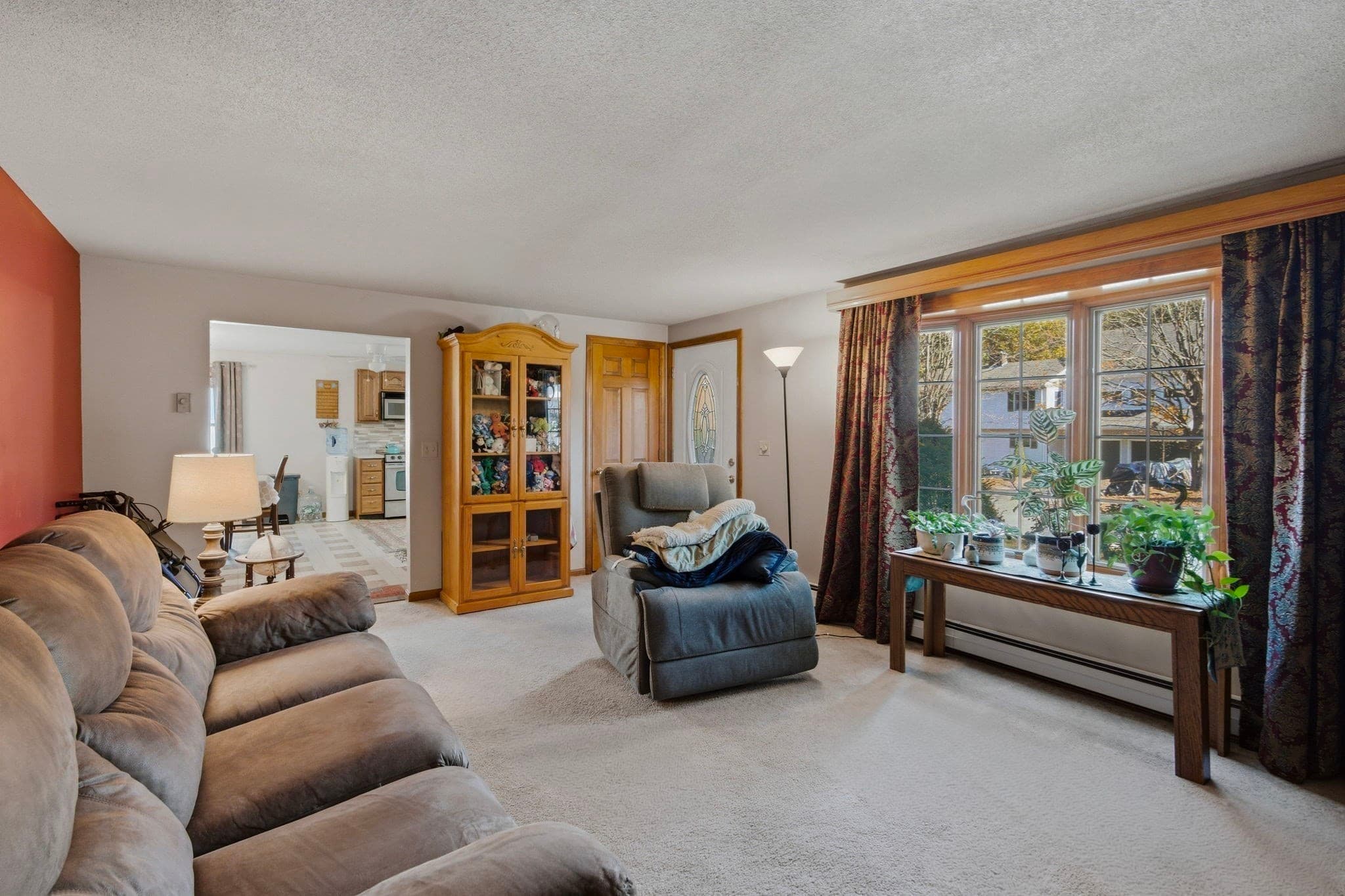 Single Family Residence at 3 Matthew Drive, Easthampton MA 01027, photo 12 of 32