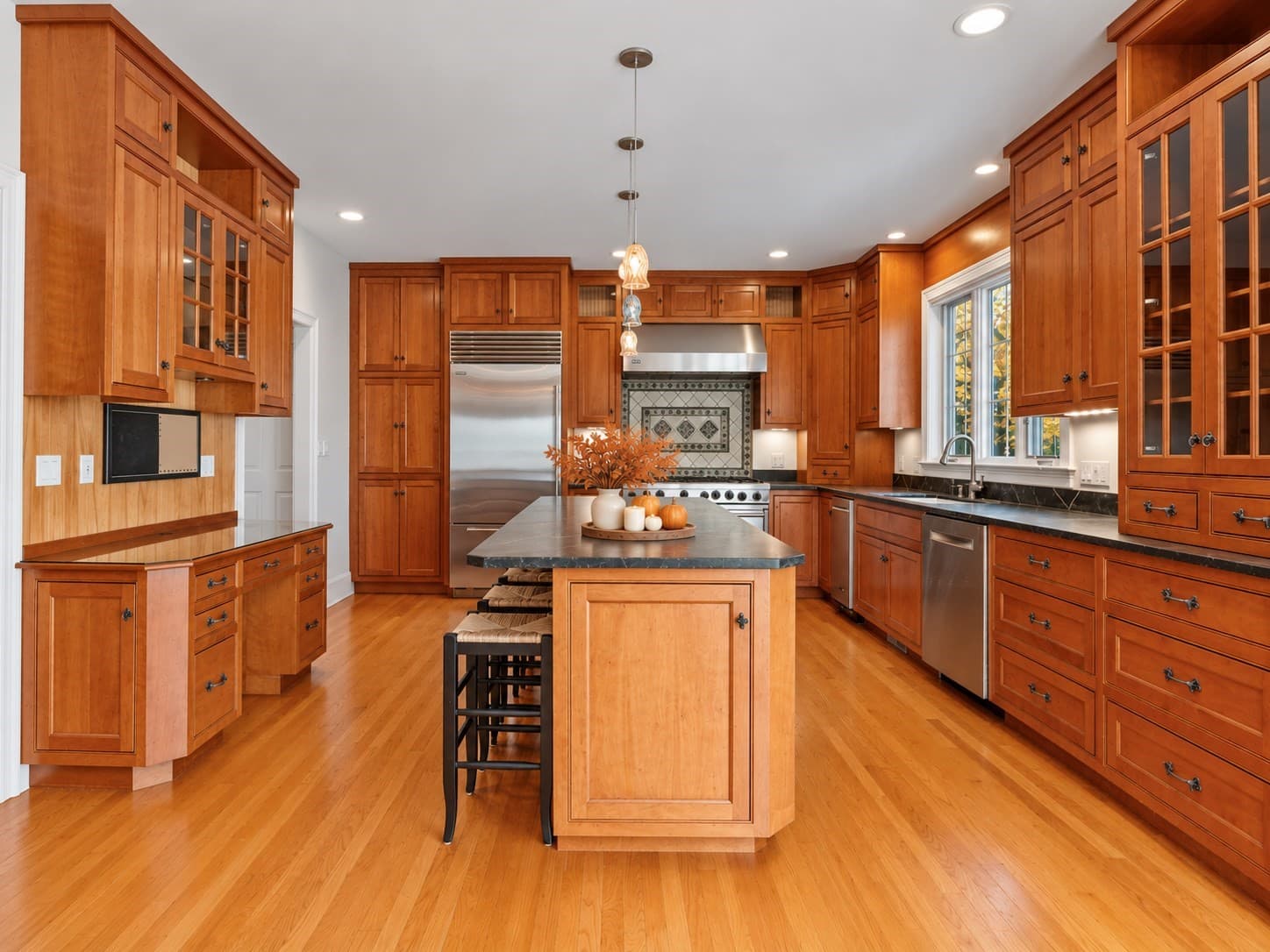 Single Family Residence at 59 Madigan Ln, Harvard MA 01451, photo 7 of 35