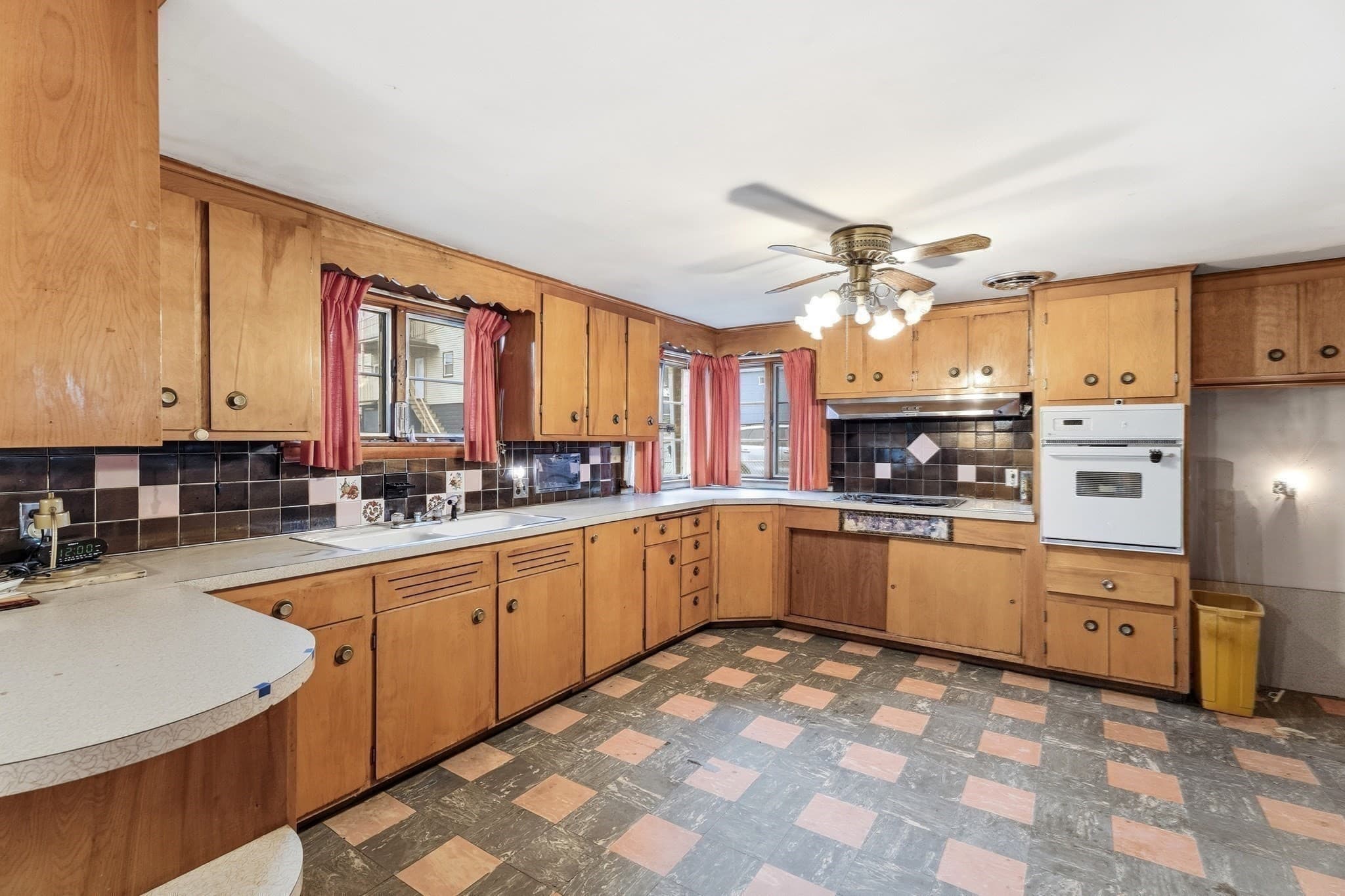 Single Family Residence at 14 Coolidge St, Everett MA 02149, photo 13 of 40