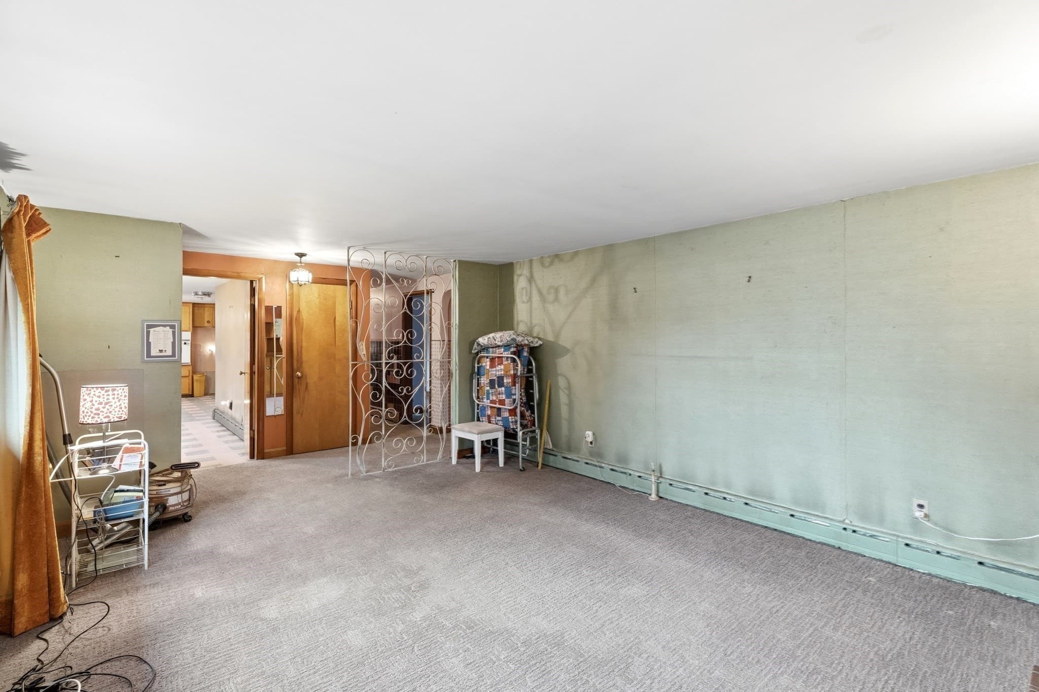 Single Family Residence at 14 Coolidge St, Everett MA 02149, photo 18 of 40