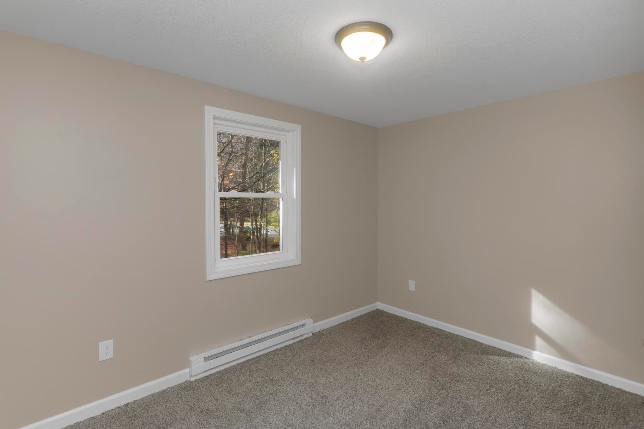 Multi Family at 3005 Prospect St, Palmer MA 01009, photo 23 of 41