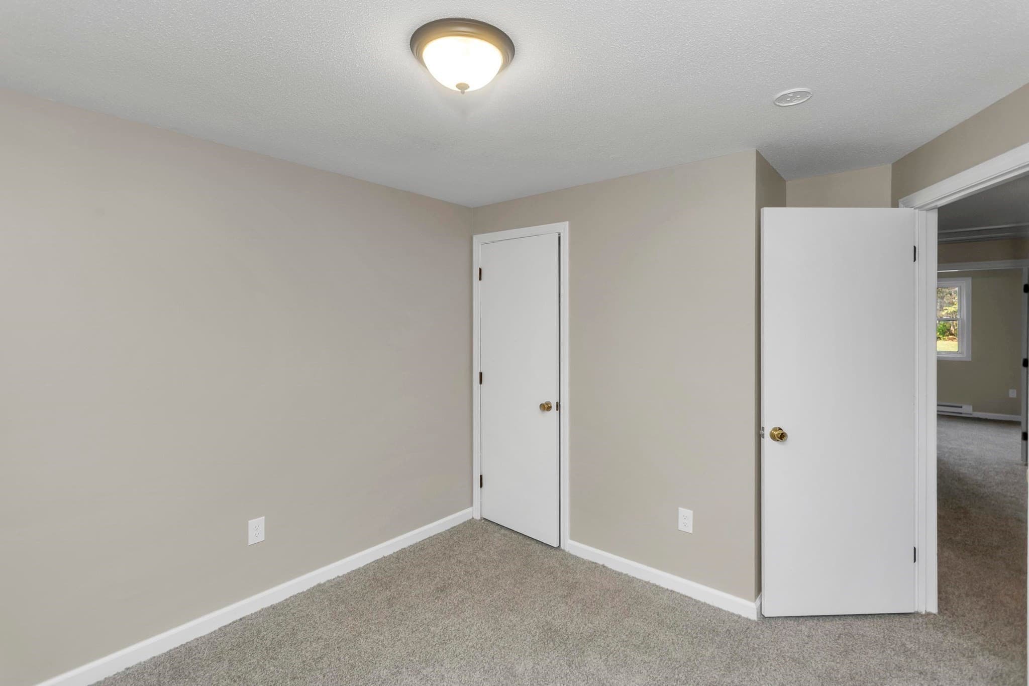 Multi Family at 3005 Prospect St, Palmer MA 01009, photo 27 of 41