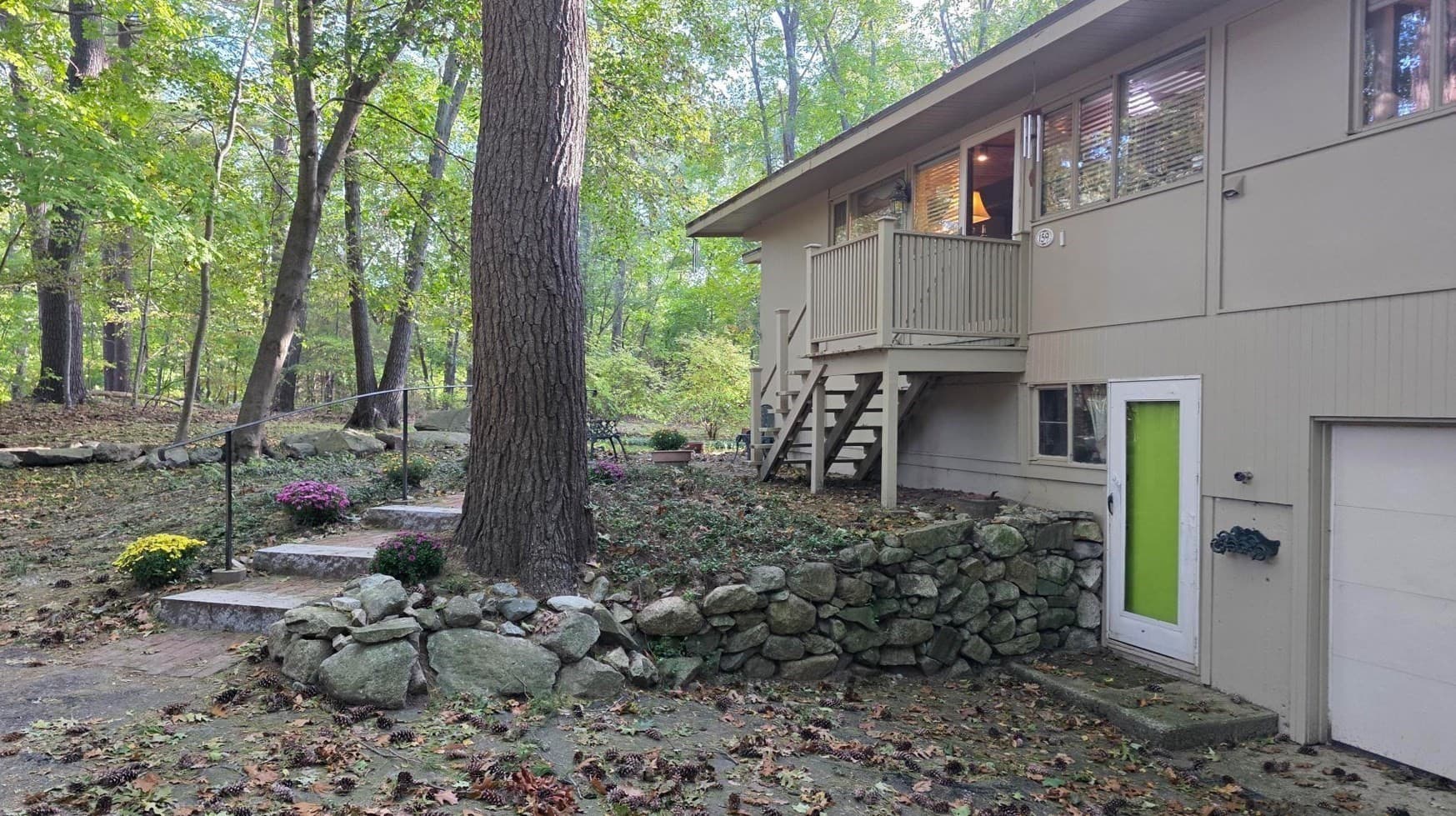 Single Family Residence at 159 Leavitt Street, Hingham MA 02043, photo 3 of 4